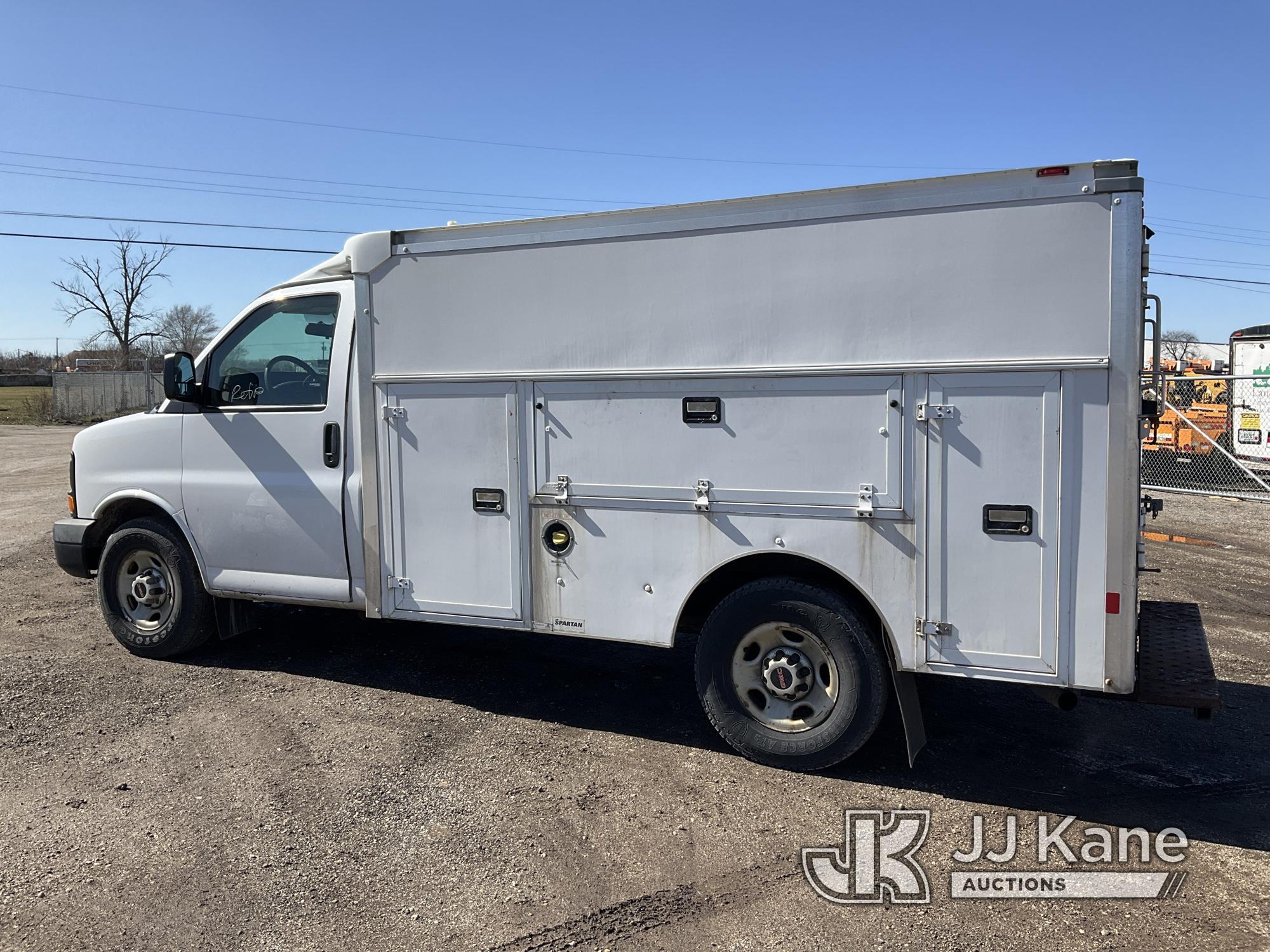 (South Beloit, IL) 2015 GMC Savana G3500 Enclosed Service Van Runs & Moves) (Check Engine Light On