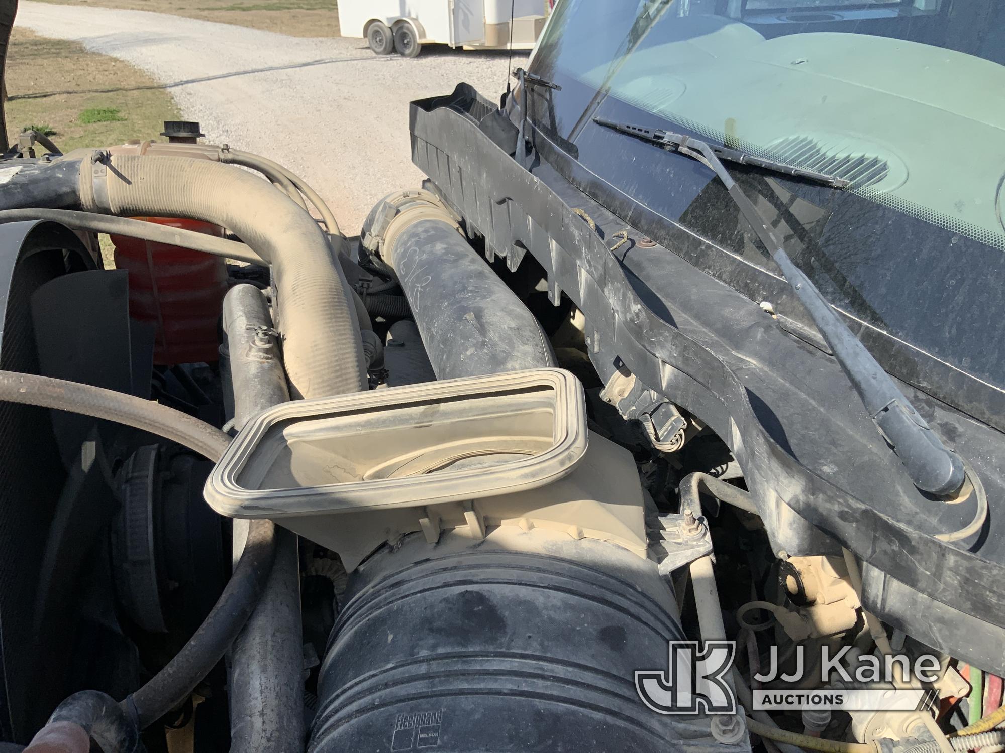 (Henryetta, OK) Altec AA755-MH, Material Handling Bucket Truck rear mounted on 2012 International 73