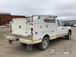 (Des Moines, IA) 2013 Chevrolet Silverado 2500HD 4x4 Extended-Cab Pickup Truck Runs & Moves