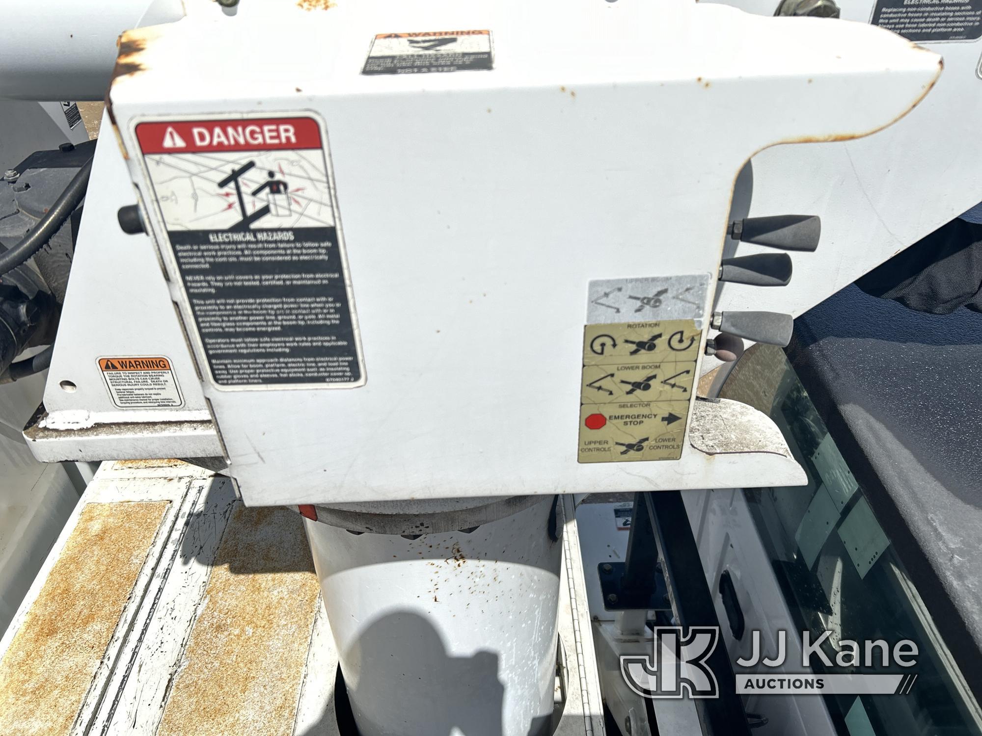 (Waxahachie, TX) Altec LR756, Over-Center Bucket Truck mounted behind cab on 2013 Ford F750 Chipper