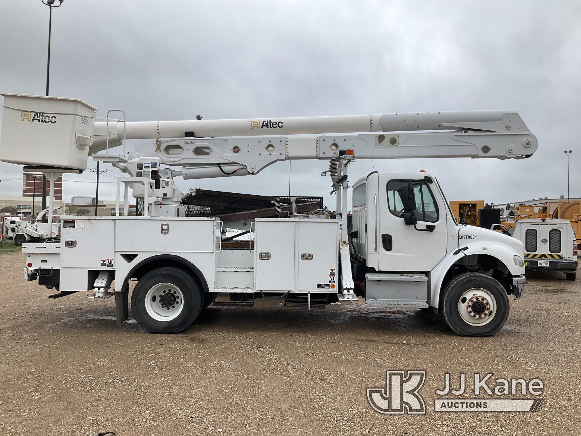 (Waxahachie, TX) Altec AA55-MH, Material Handling Bucket Truck rear mounted on 2019 Freightliner M2