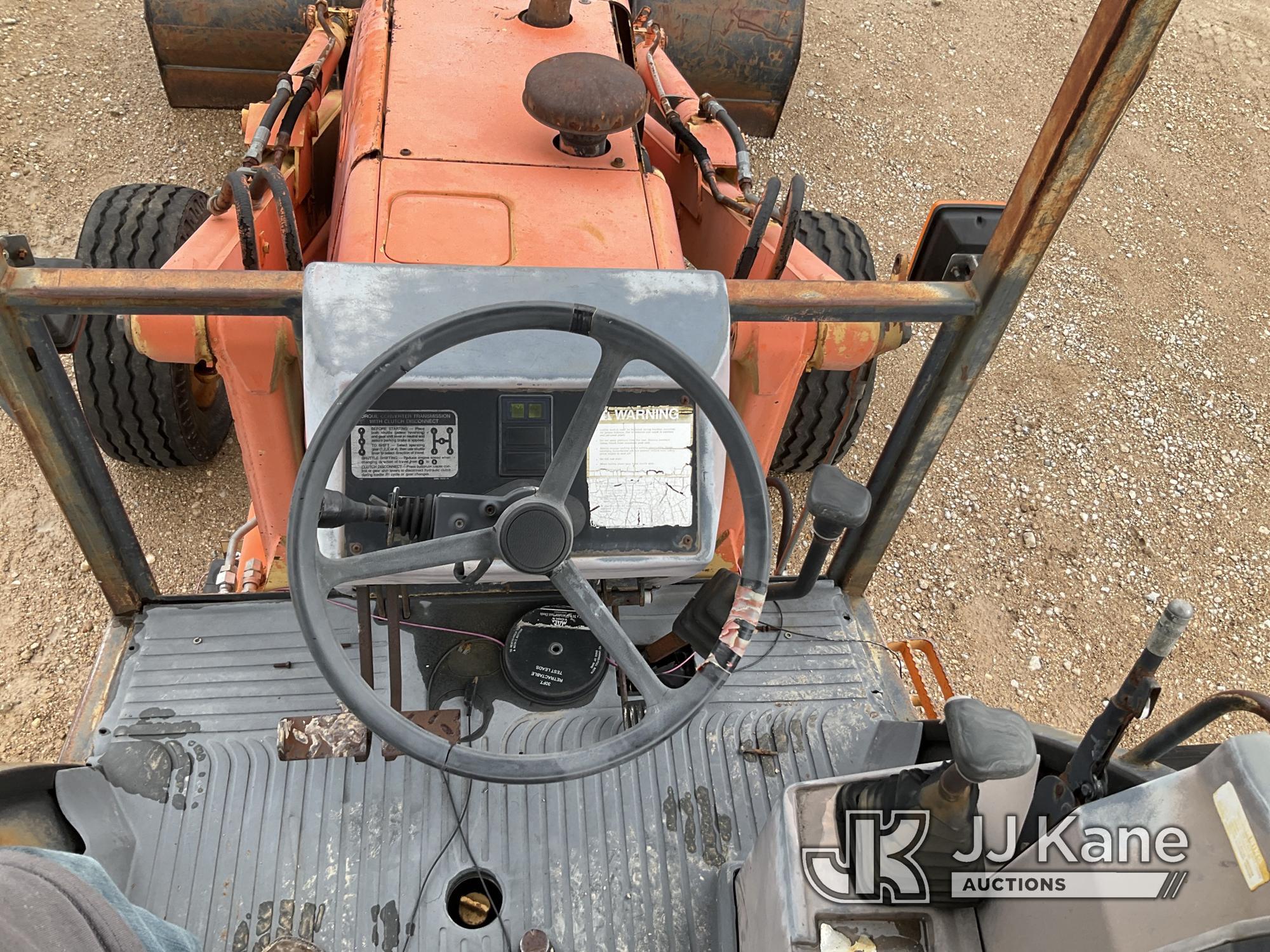 (Waxahachie, TX) 1992 Ford 555C Tractor Loader Backhoe Not Running, Condition Unknown, Flat Tires) (