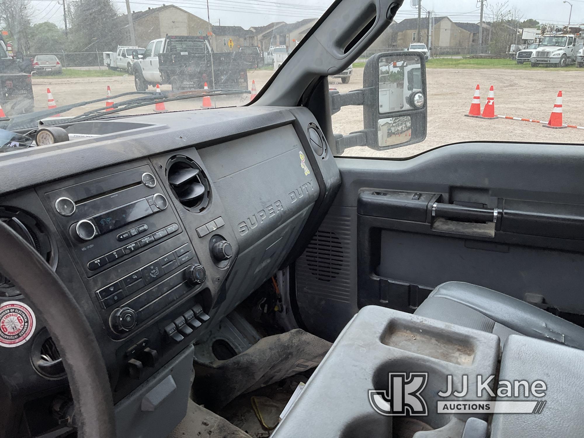(Cypress, TX) 2013 Ford F350 Crew-Cab Service Truck Runs & Moves) (Airbag Light On, Minor Body Damag