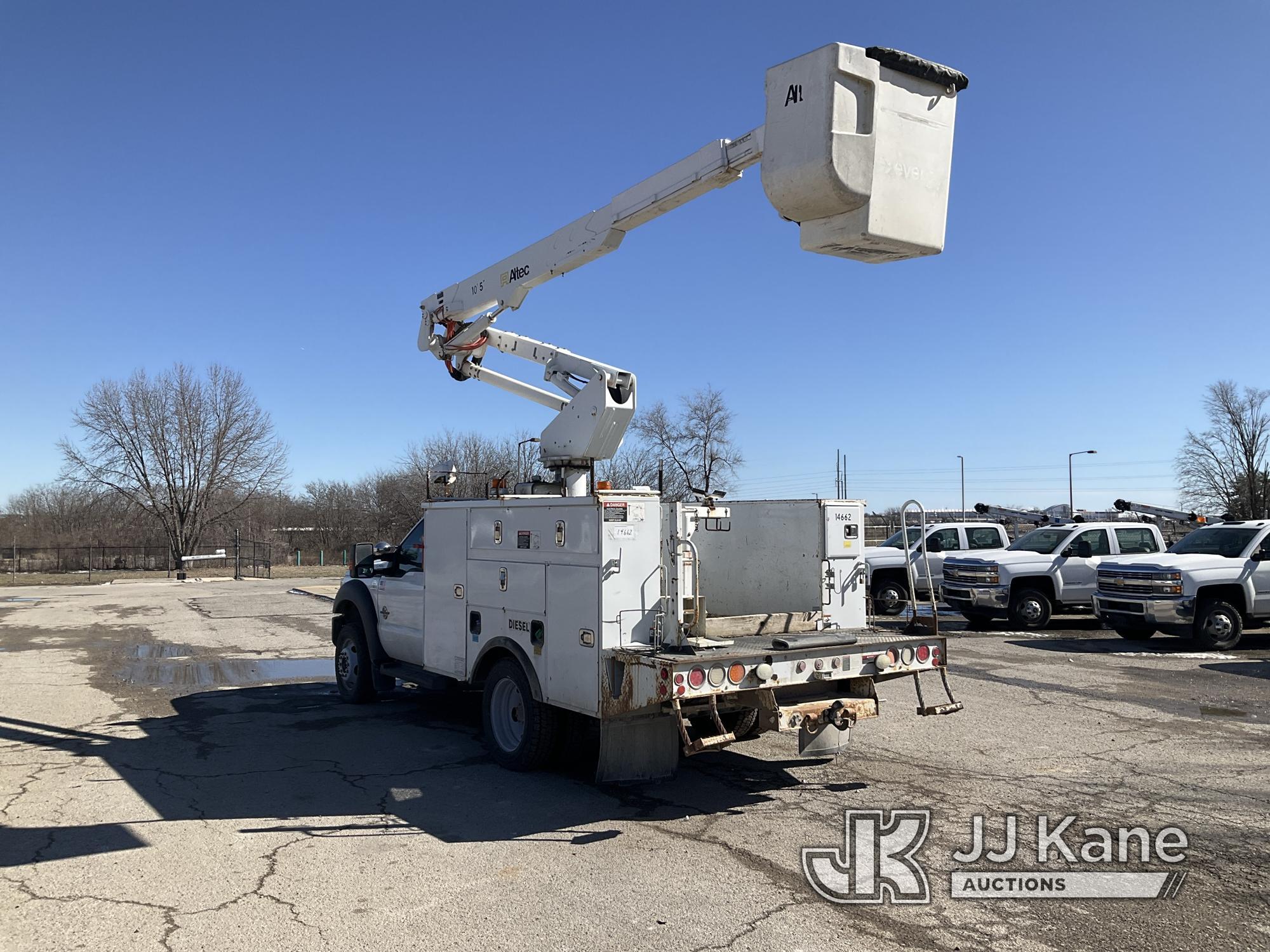 (Kansas City, MO) Altec AT37G, Articulating & Telescopic Bucket mounted behind cab on 2015 Ford F550