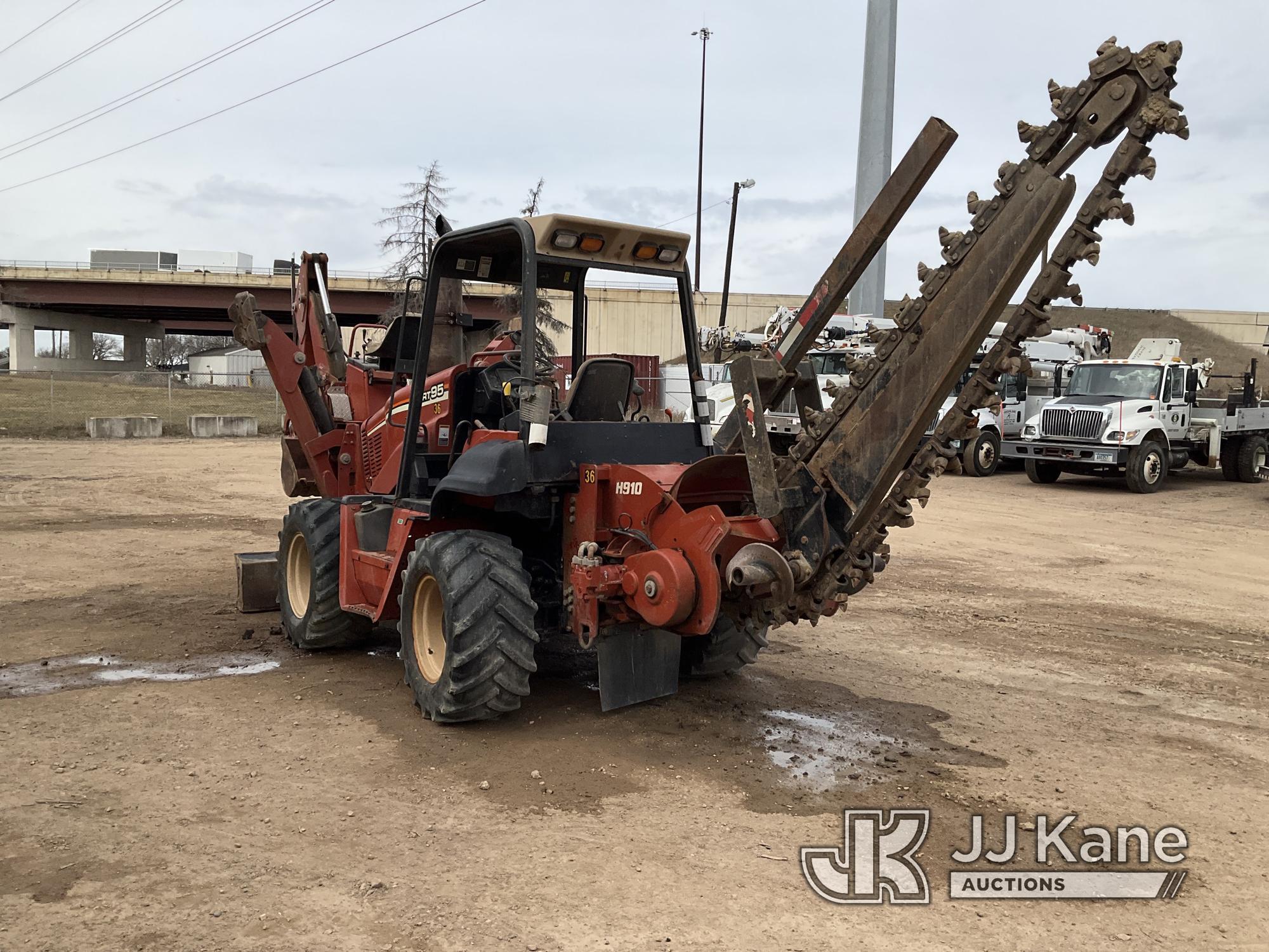 (Shakopee, MN) 2007 Ditch Witch RT95 Rubber Tired Trencher Runs & Operates