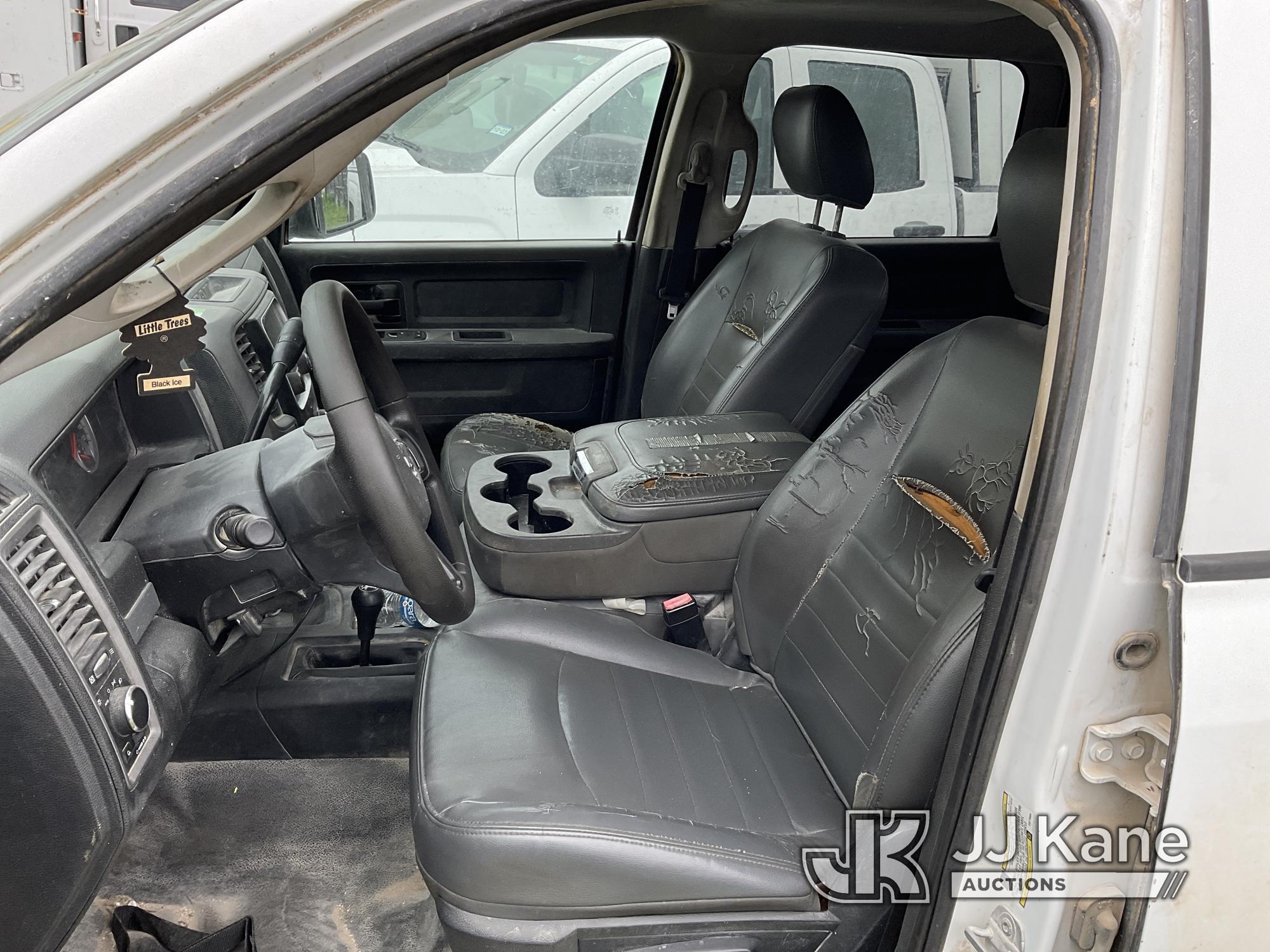 (San Antonio, TX) 2014 RAM 2500 4x4 Crew-Cab Service Truck Not Running, Condition Unknown) (Key Miss