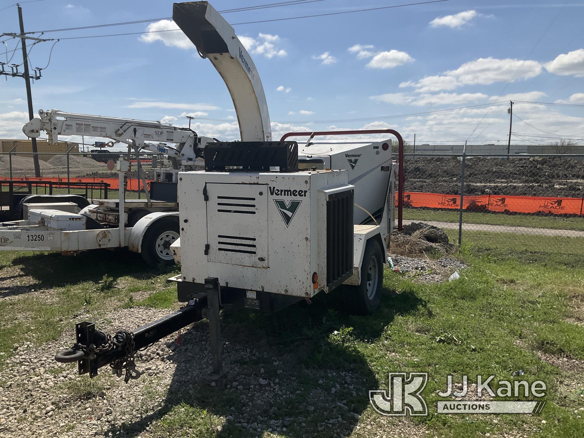 (Waxahachie, TX) 2014 Vermeer BC1000XL Chipper (12in Drum) Not Running, Condition Unknown) (Seller S