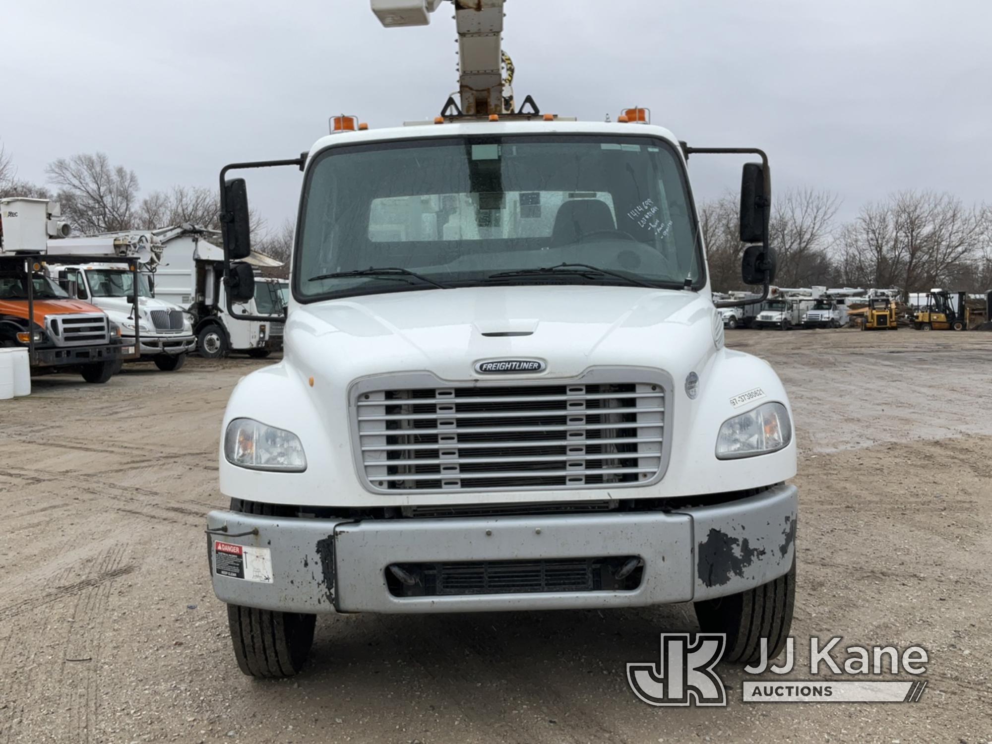 (Des Moines, IA) Altec AA55E, Material Handling Bucket Truck rear mounted on 2016 Freightliner M2 Ut