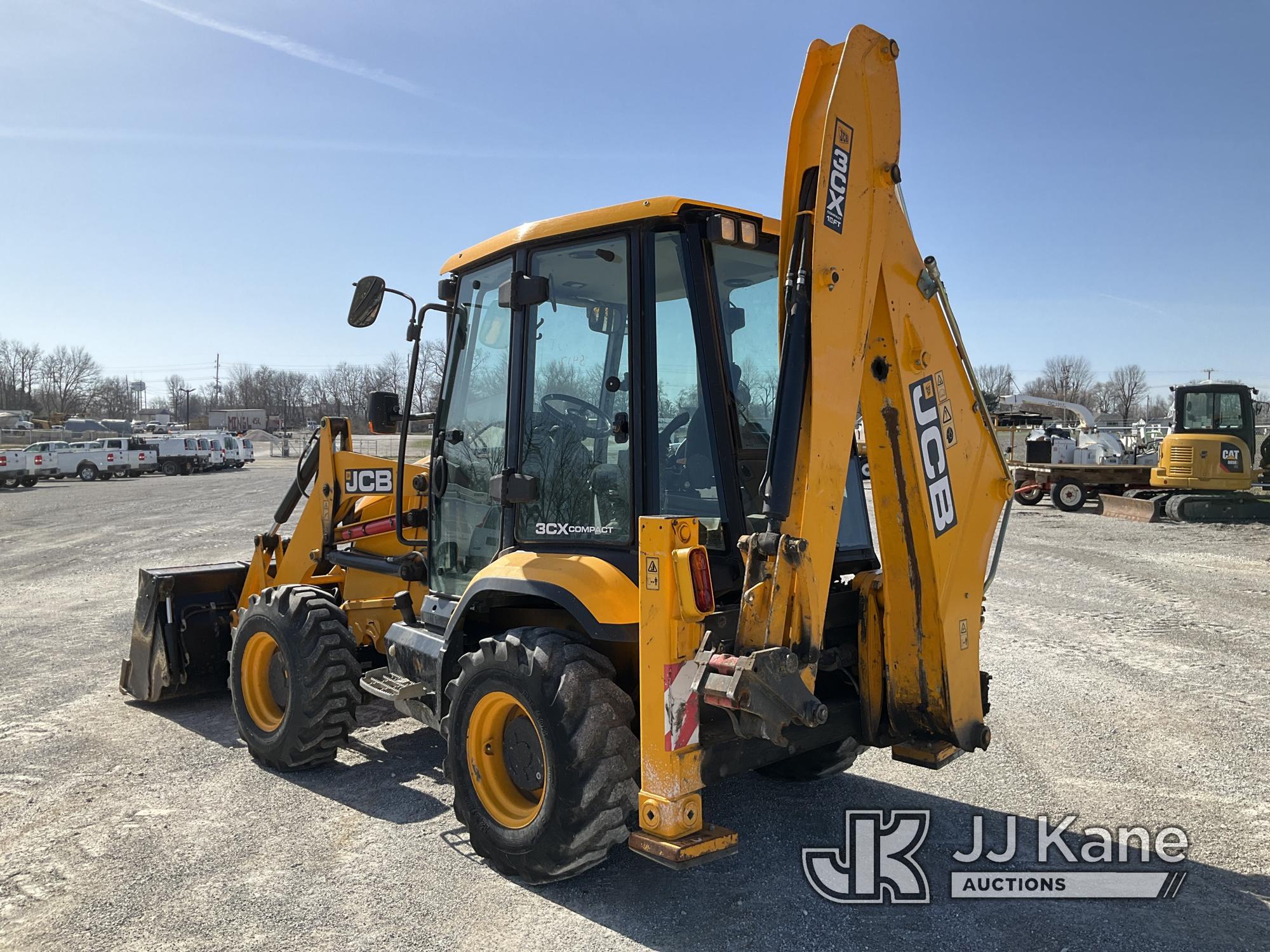 (Hawk Point, MO) JCB 3CX COMPACT Tractor Loader Backhoe Runs, Moves, Operates.