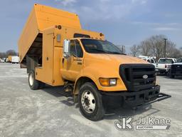 (Hawk Point, MO) 2008 Ford F650 Chipper Dump Truck Runs, Moves & Dump Bed Operates) (Body Damage