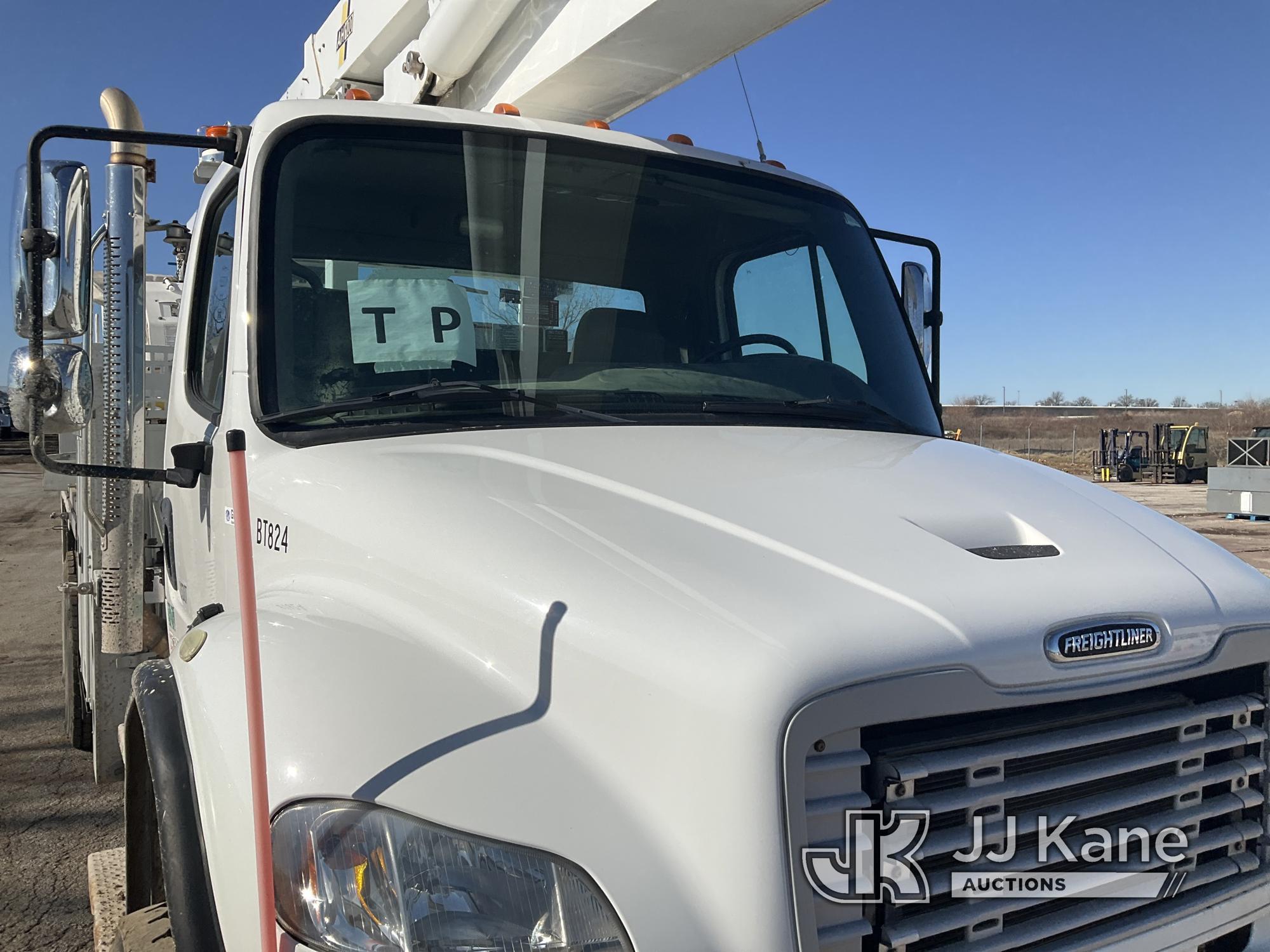 (Kansas City, MO) Altec AH100, Articulating & Telescopic Material Handling Bucket Truck rear mounted