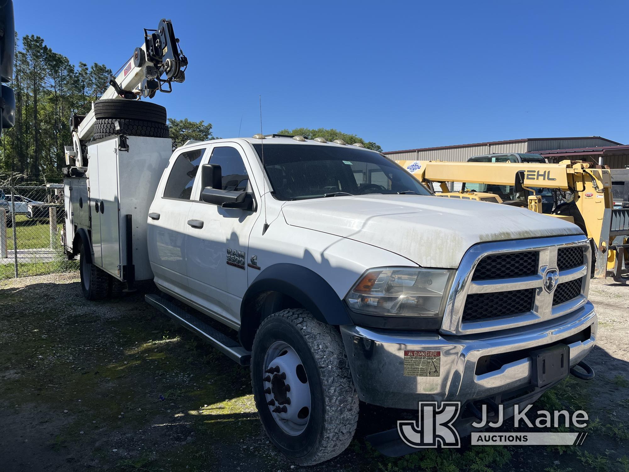 (Leesburg, FL) 2014 RAM 5500 4x4 Extended-Cab Mechanics Service Truck Runs & Moves)( Upper Condition