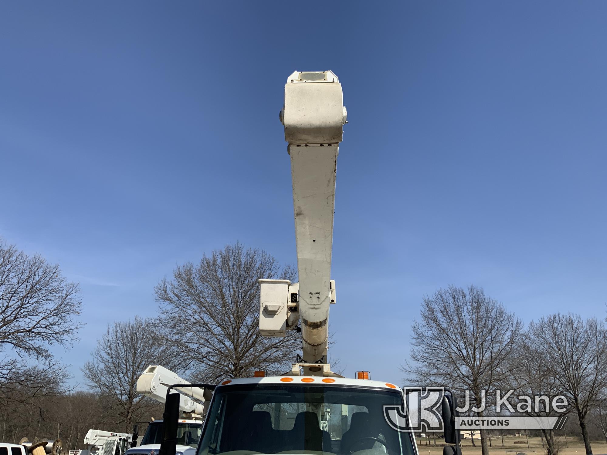 (Henryetta, OK) Altec AA755-MH, Material Handling Bucket Truck rear mounted on 2012 International 73