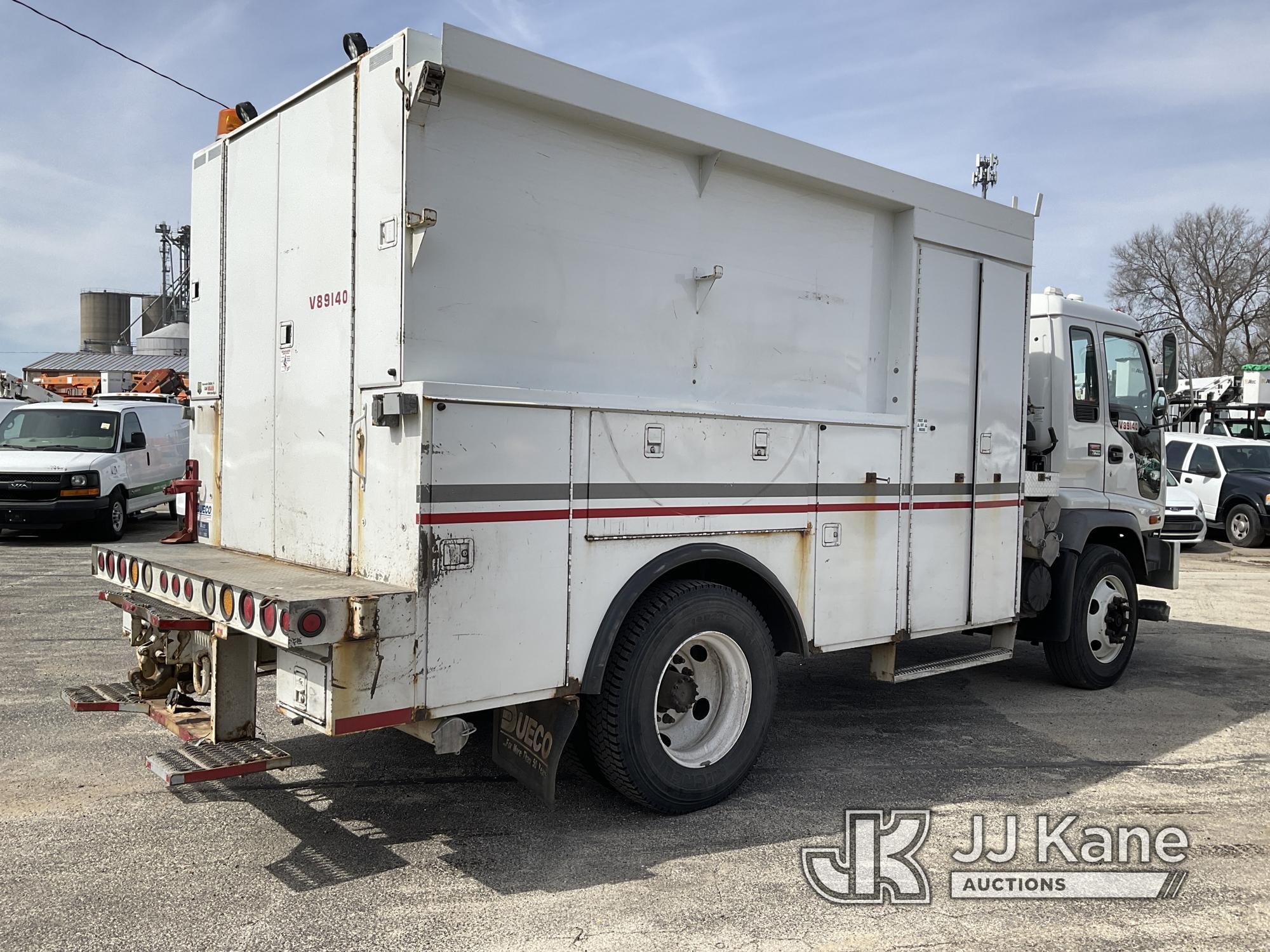 (South Beloit, IL) 2008 GMC T7500 Utility Truck Runs & Moves, Generator Operates, Under Deck Air Com