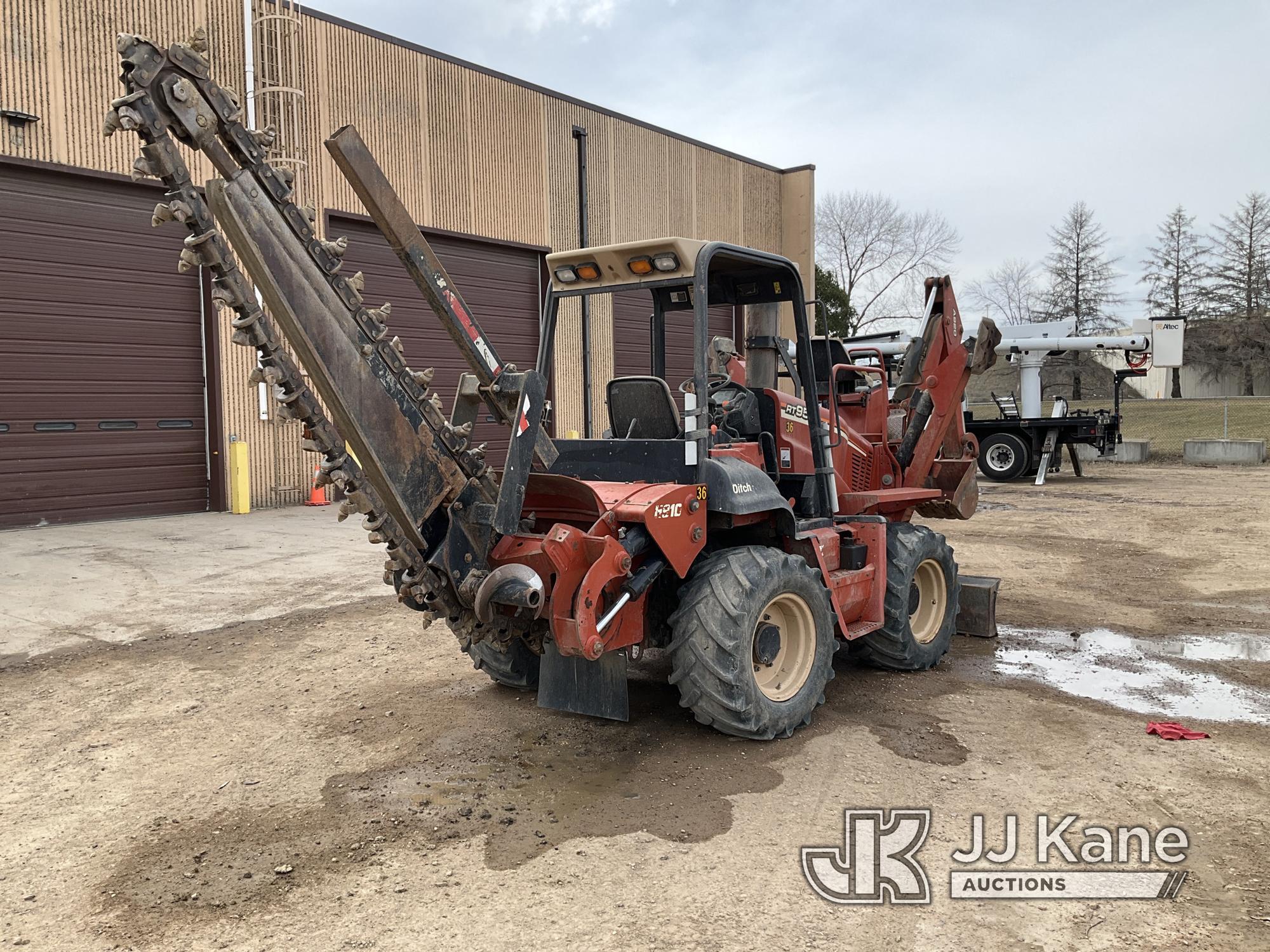 (Shakopee, MN) 2007 Ditch Witch RT95 Rubber Tired Trencher Runs & Operates