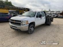 2013 Chevrolet Silverado 3500HD 4x4 Crew-Cab Flatbed Truck Runs & Moves) (Dead Batteries, Check Engi