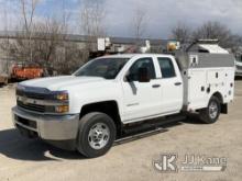 2017 Chevrolet Silverado 2500HD 4x4 Extended-Cab Service Truck Runs & Moves