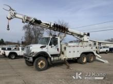 Altec D3060A-TR, Digger Derrick rear mounted on 2012 International 7400 6x6 Utility Truck Runs, Move