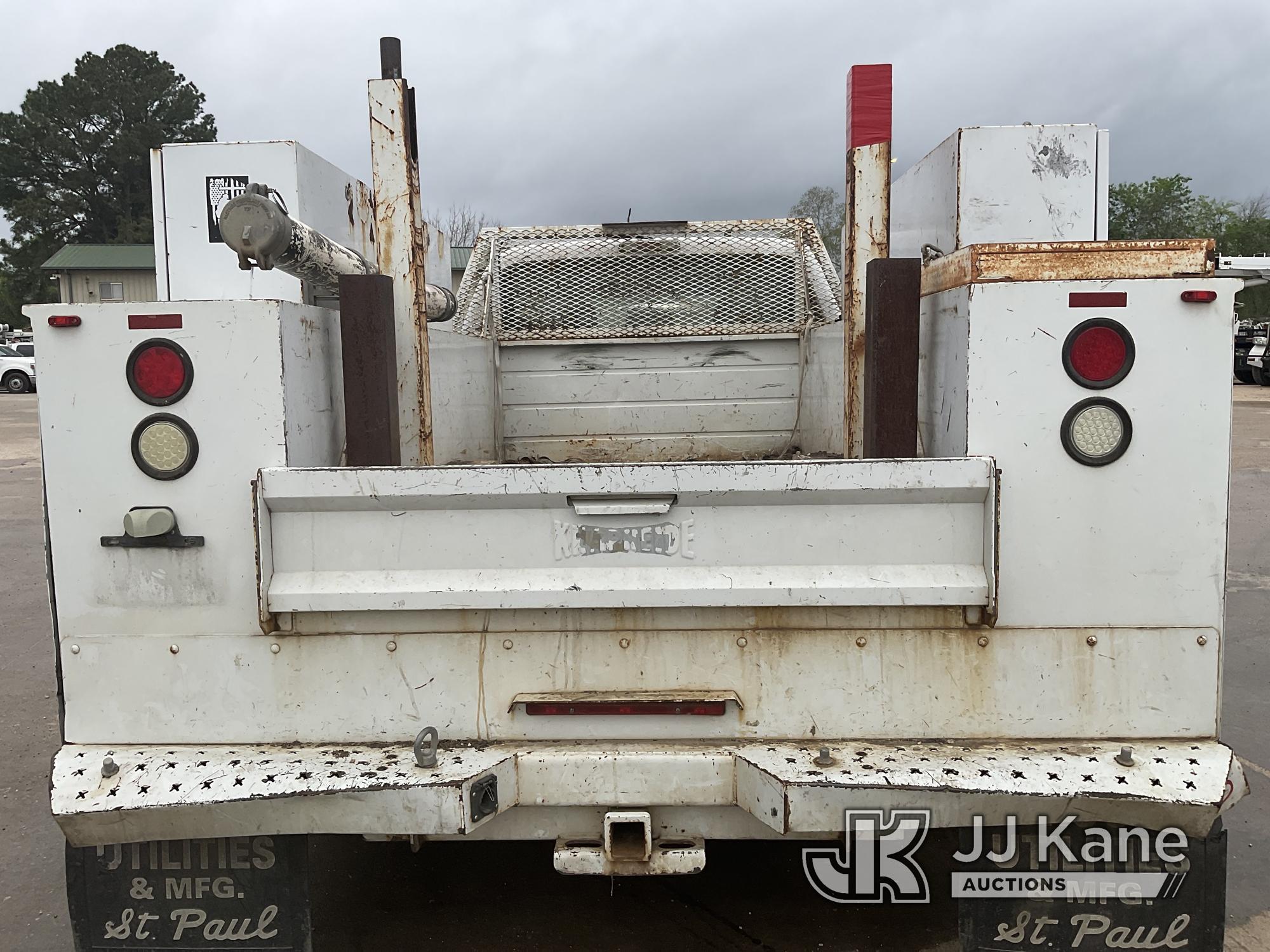 (Cypress, TX) 2014 Ford F350 Crew-Cab Service Truck Runs & Moves) (Jump To Start, Minor Body Damage