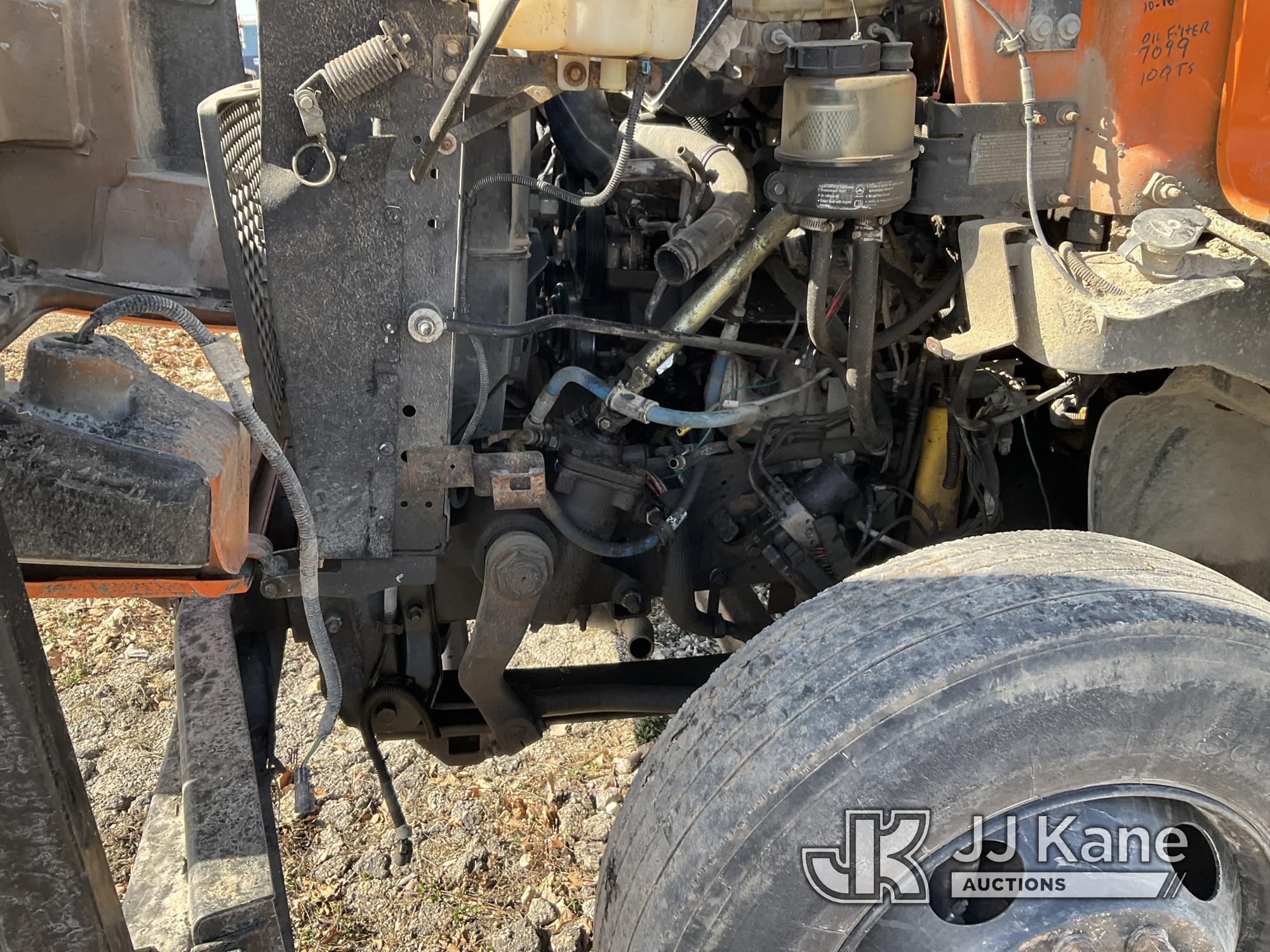 (Kansas City, MO) Altec LRV55, Over-Center Bucket Truck mounted behind cab on 2006 GMC C7500 Chipper