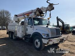 (Shakopee, MN) Versalift VXD-50, Digger Derrick rear mounted on 2005 International 7400 T/A Utility