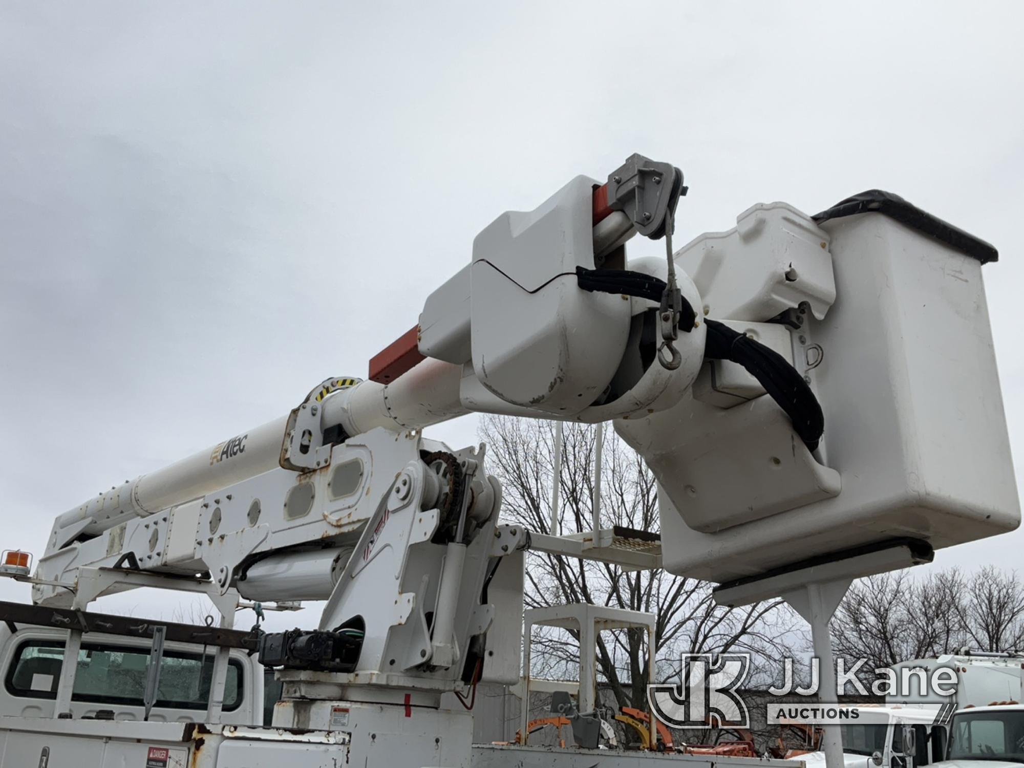 (Des Moines, IA) Altec AA55E, Material Handling Bucket Truck rear mounted on 2016 Freightliner M2 Ut