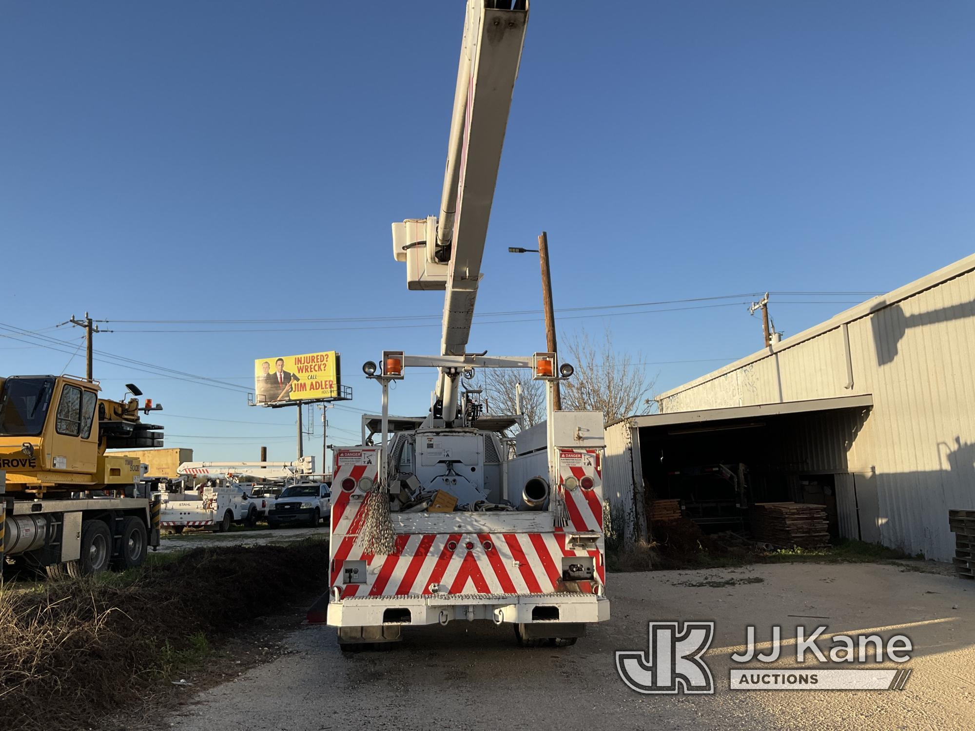 (San Antonio, TX) HiRanger 5FC-55, Bucket mounted behind cab on 2003 Ford F750 Utility Truck Runs, U