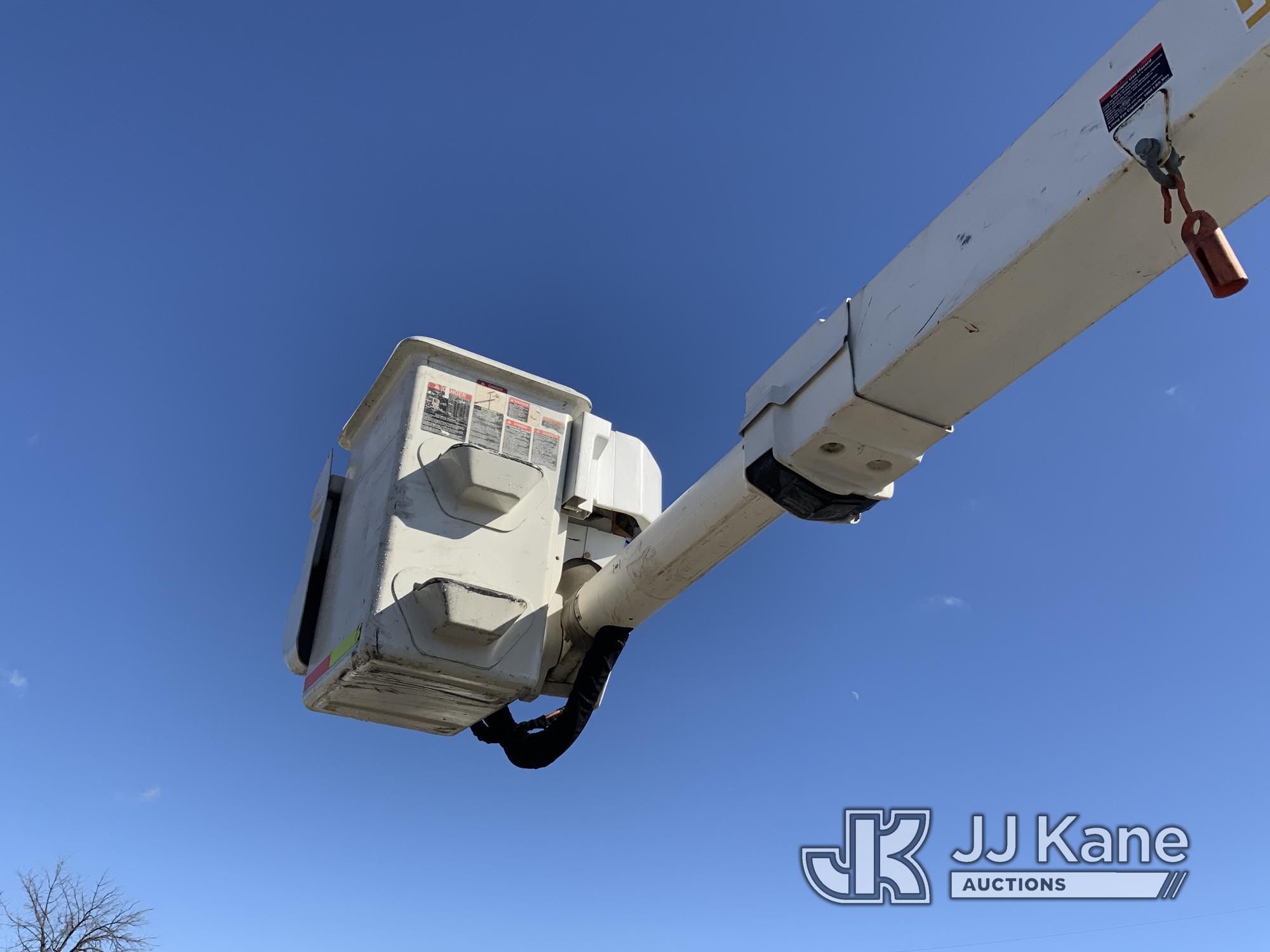 (South Beloit, IL) Altec TA40, Articulating & Telescopic Bucket Truck mounted on 2013 International