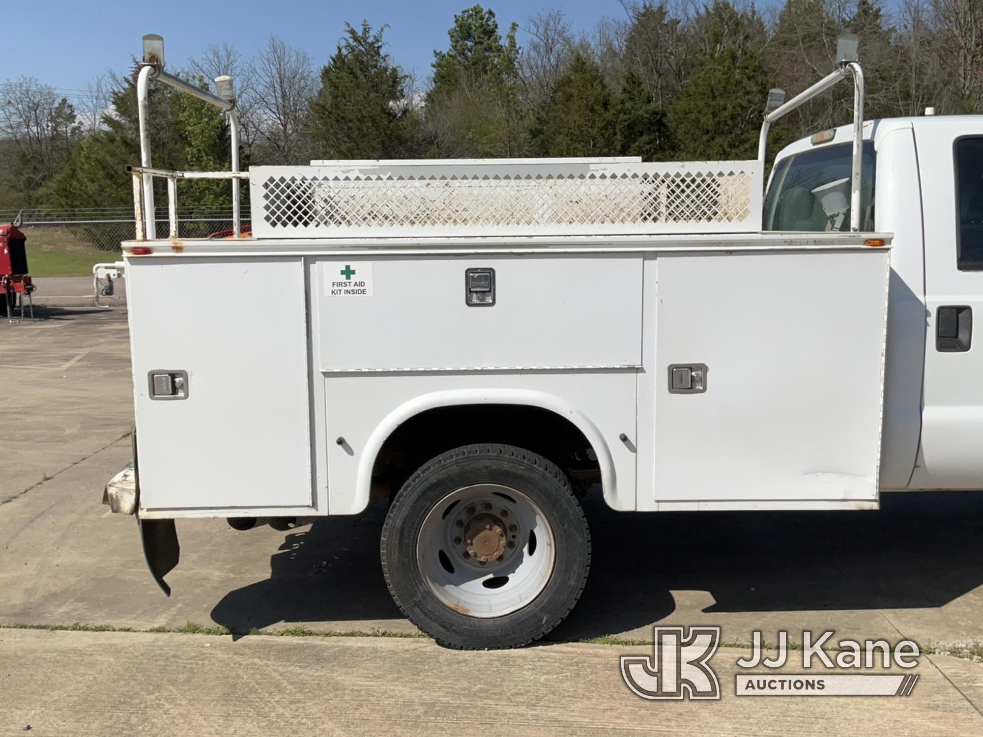 (Conway, AR) 2011 Ford F-450 SD Crew-Cab Service Truck Runs & Moves) (Jump To Start, Idles Rough, Re