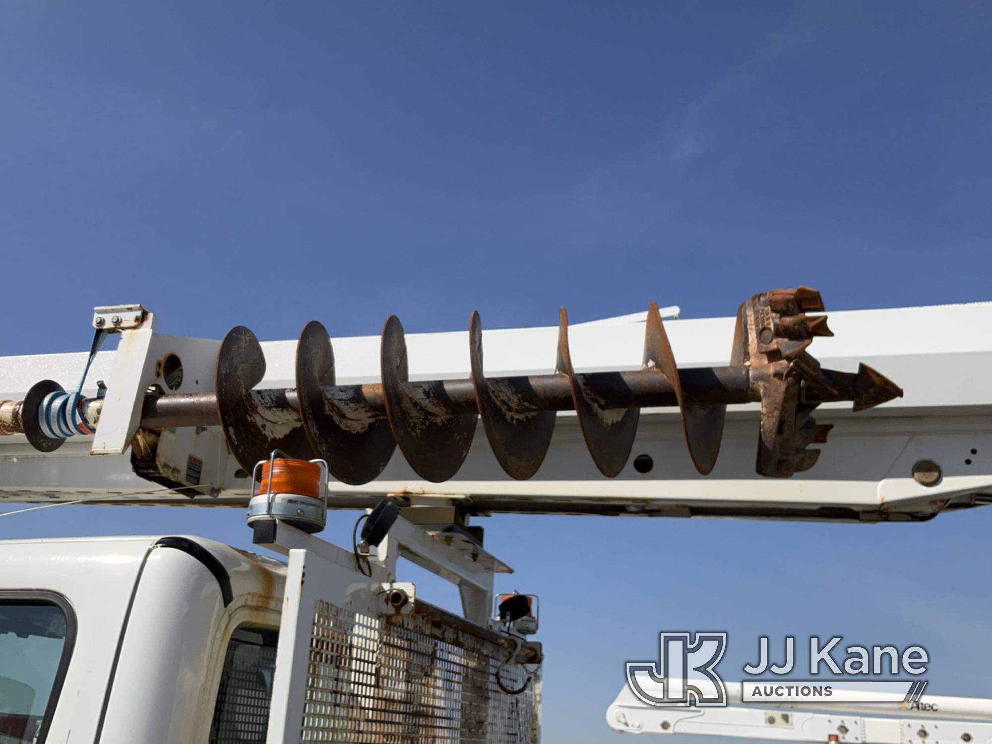 (Hawk Point, MO) Altec DM47B-T, Digger Derrick rear mounted on 2016 Freightliner M2106 Utility Truck