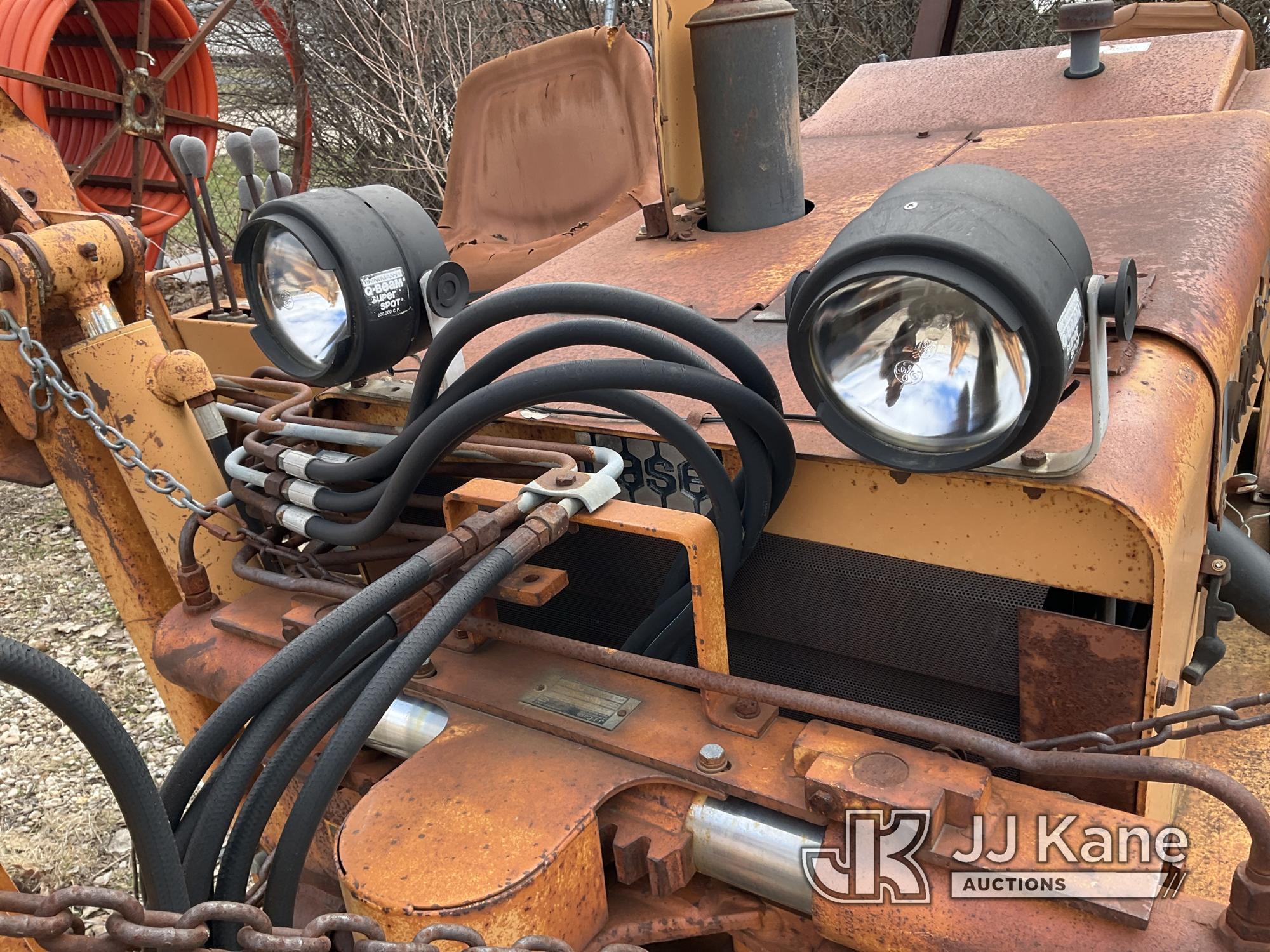 (Sun Prairie, WI) 1984 Case DH4 Rubber Tired Cable Plow No Crank, Does Not Start, Does Not Run, Does