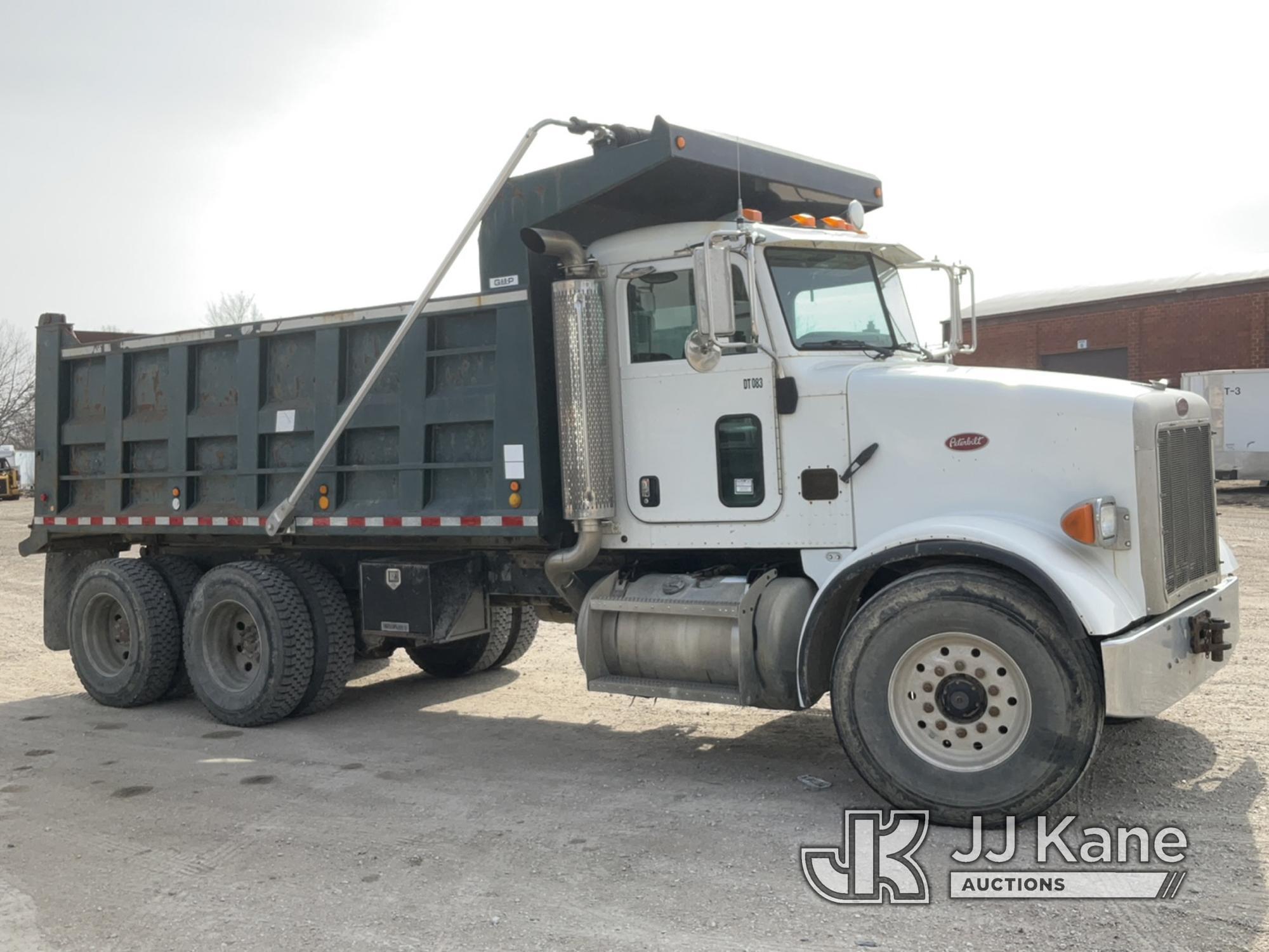 (Des Moines, IA) 2005 Peterbilt 357 T/A Dump Truck Runs, Moves, Operates) (Instrument Cluster Flicke