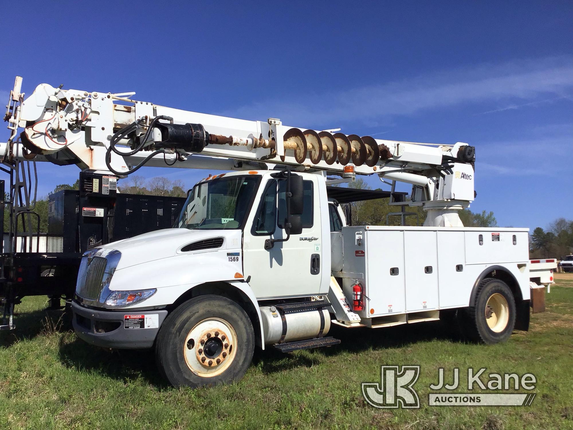 (Byram, MS) Altec DC47-TR, Digger Derrick rear mounted on 2013 International 4300 DuraStar Utility T