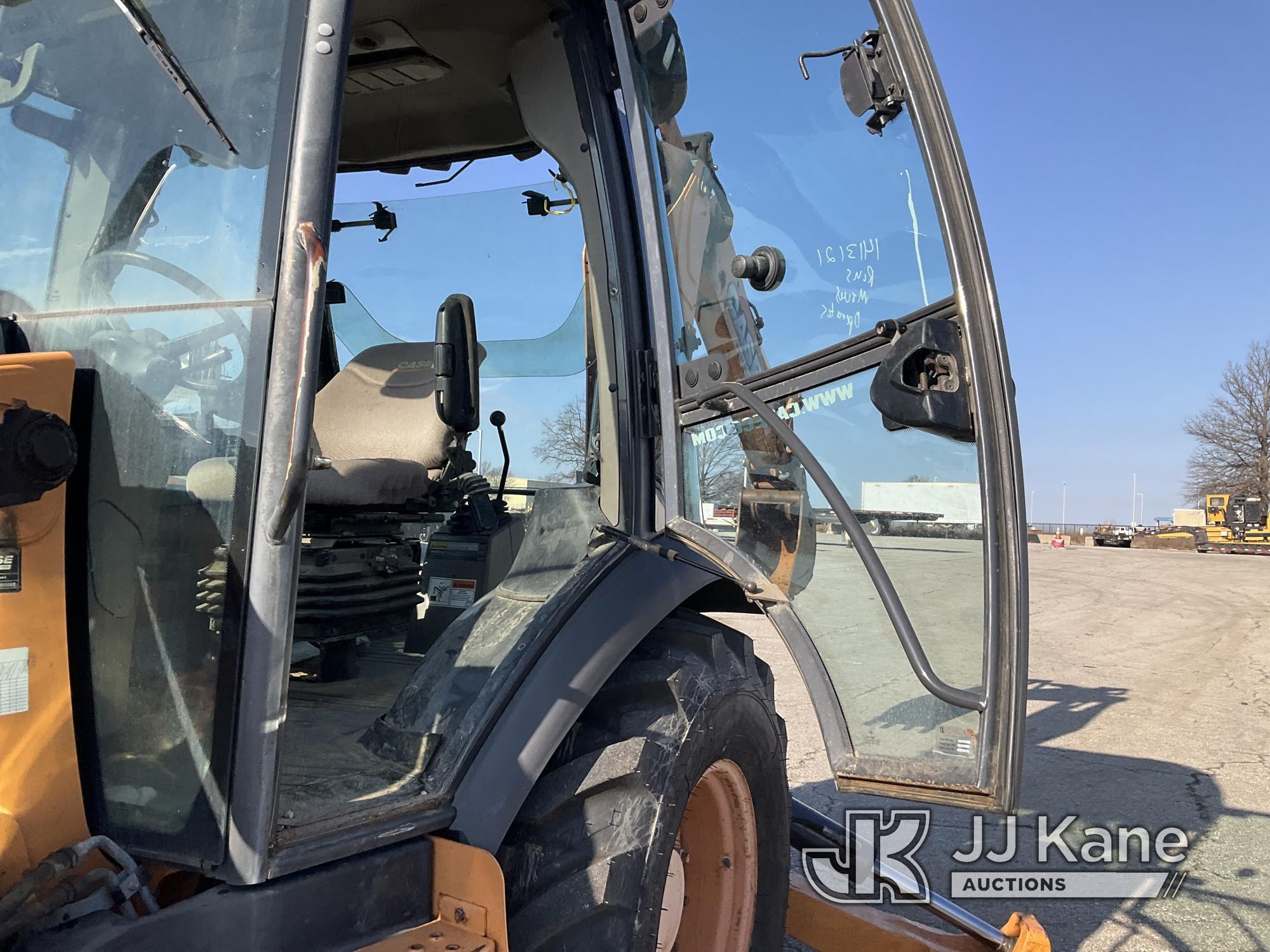 (Kansas City, MO) 2014 Case 580N Tractor Loader Extendahoe Runs & Operates
