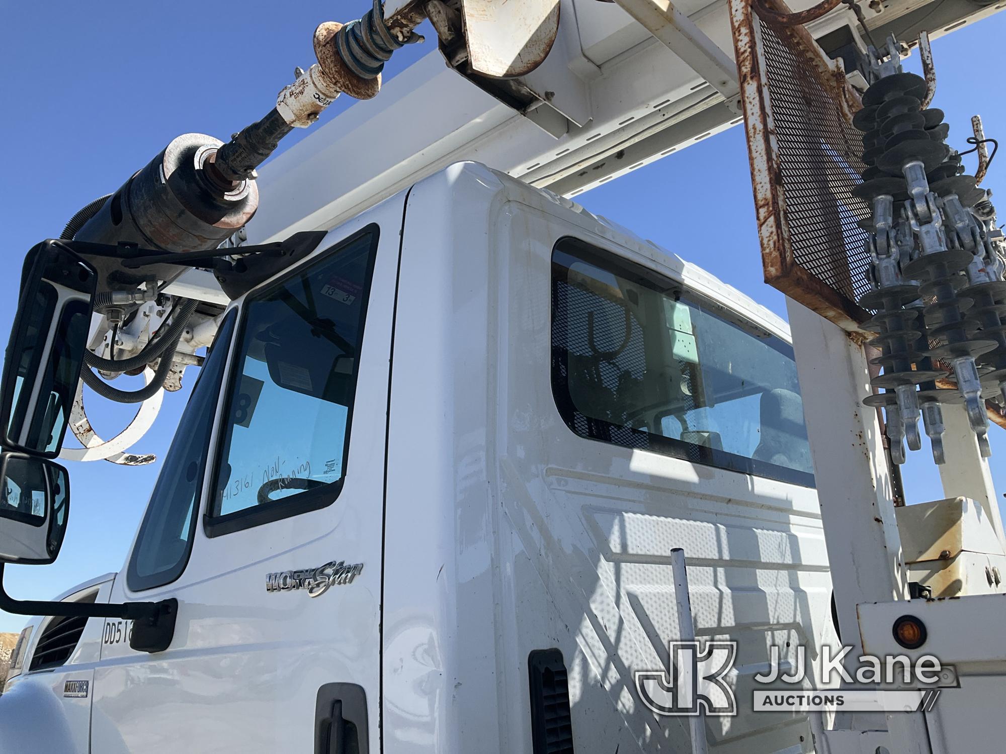 (Kansas City, MO) Altec D3060B-TR, Digger Derrick rear mounted on 2013 International 7500 6x6 T/A Ut