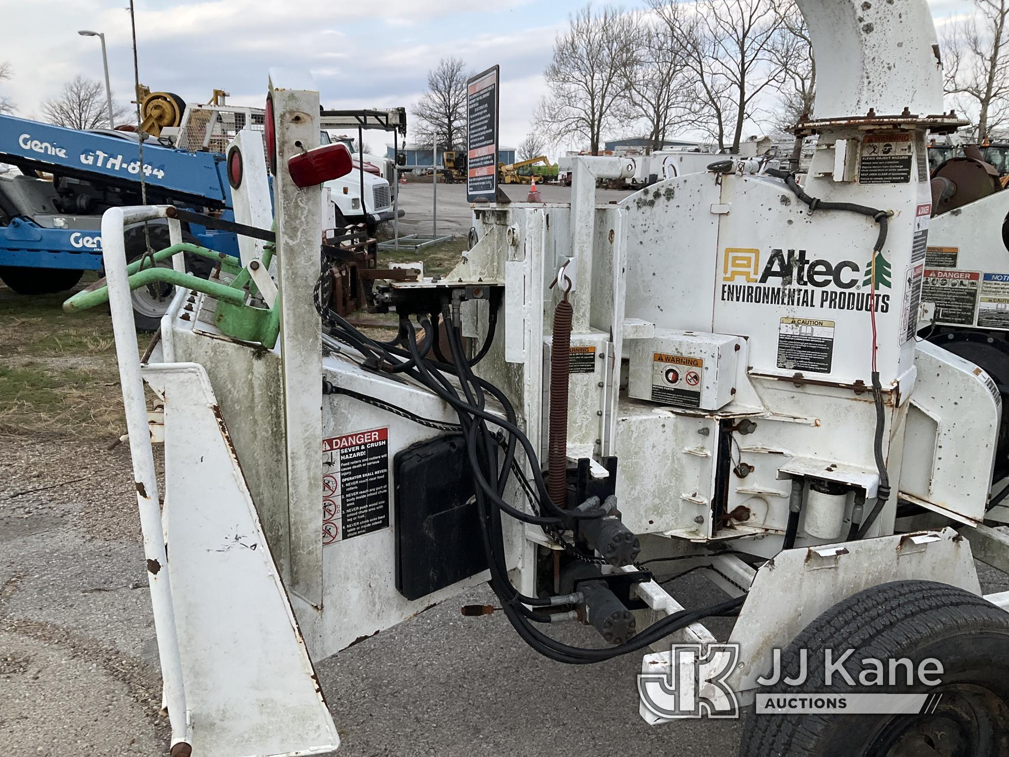 (Kansas City, MO) 2007 Altec DC1217 Chipper (12in Disc) Not Running, Condition Unknown