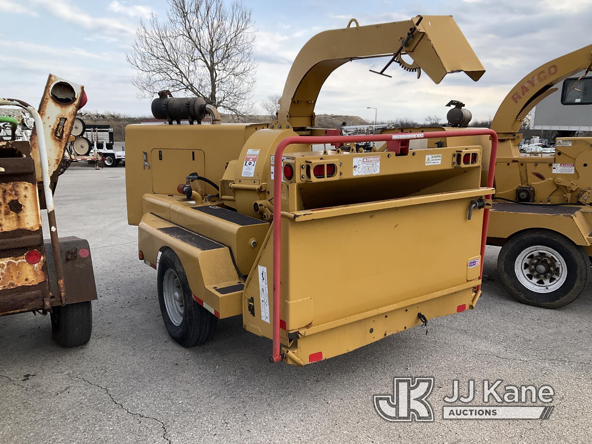 (Kansas City, MO) Rayco DXP Chipper (12in Disc), trailer mtd No Title) (Seller States: Runs, Needs E