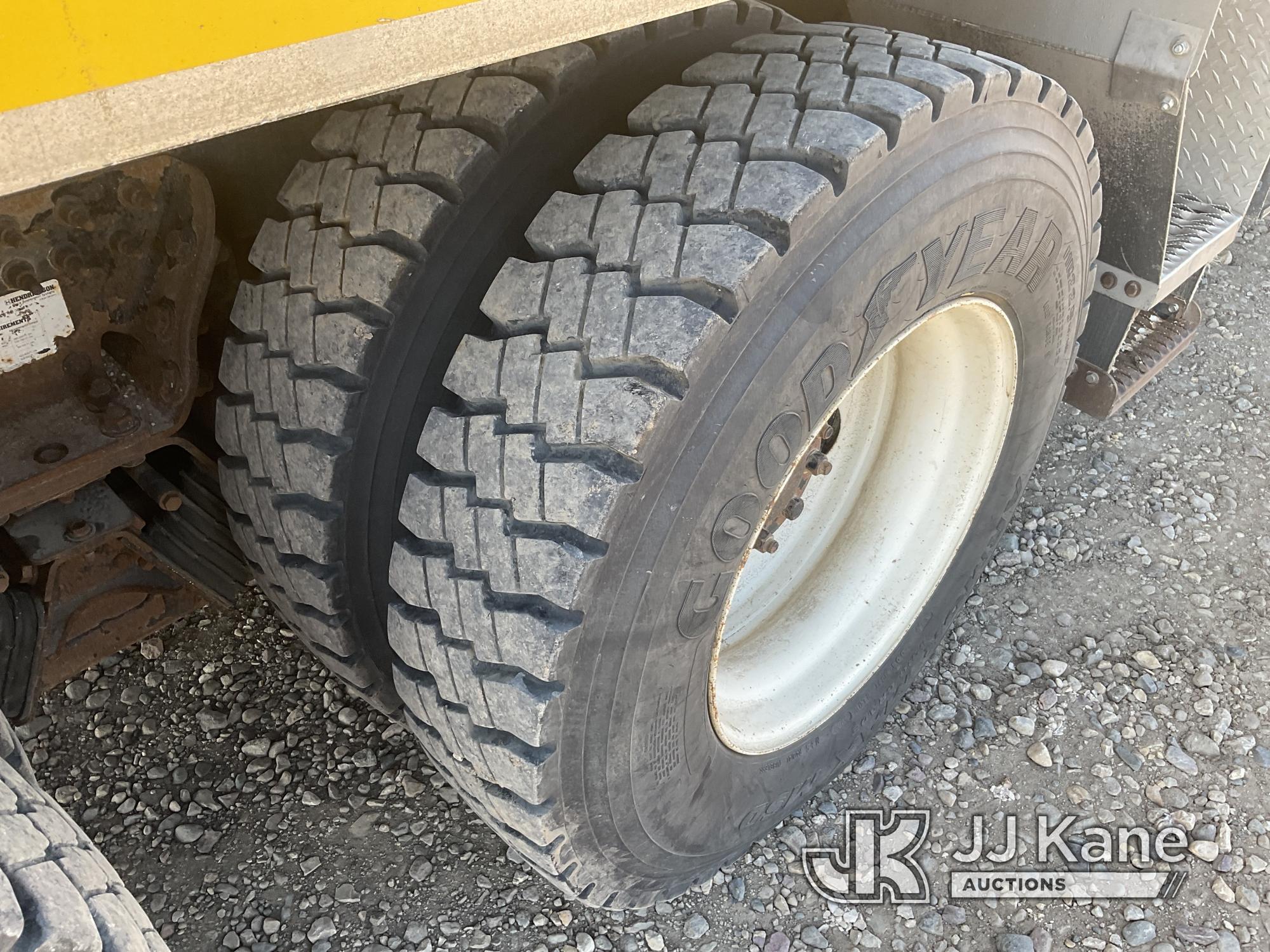 (Spencer, IA) Altec AM55E, Over-Center Material Handling Bucket rear mounted on 2010 International 7