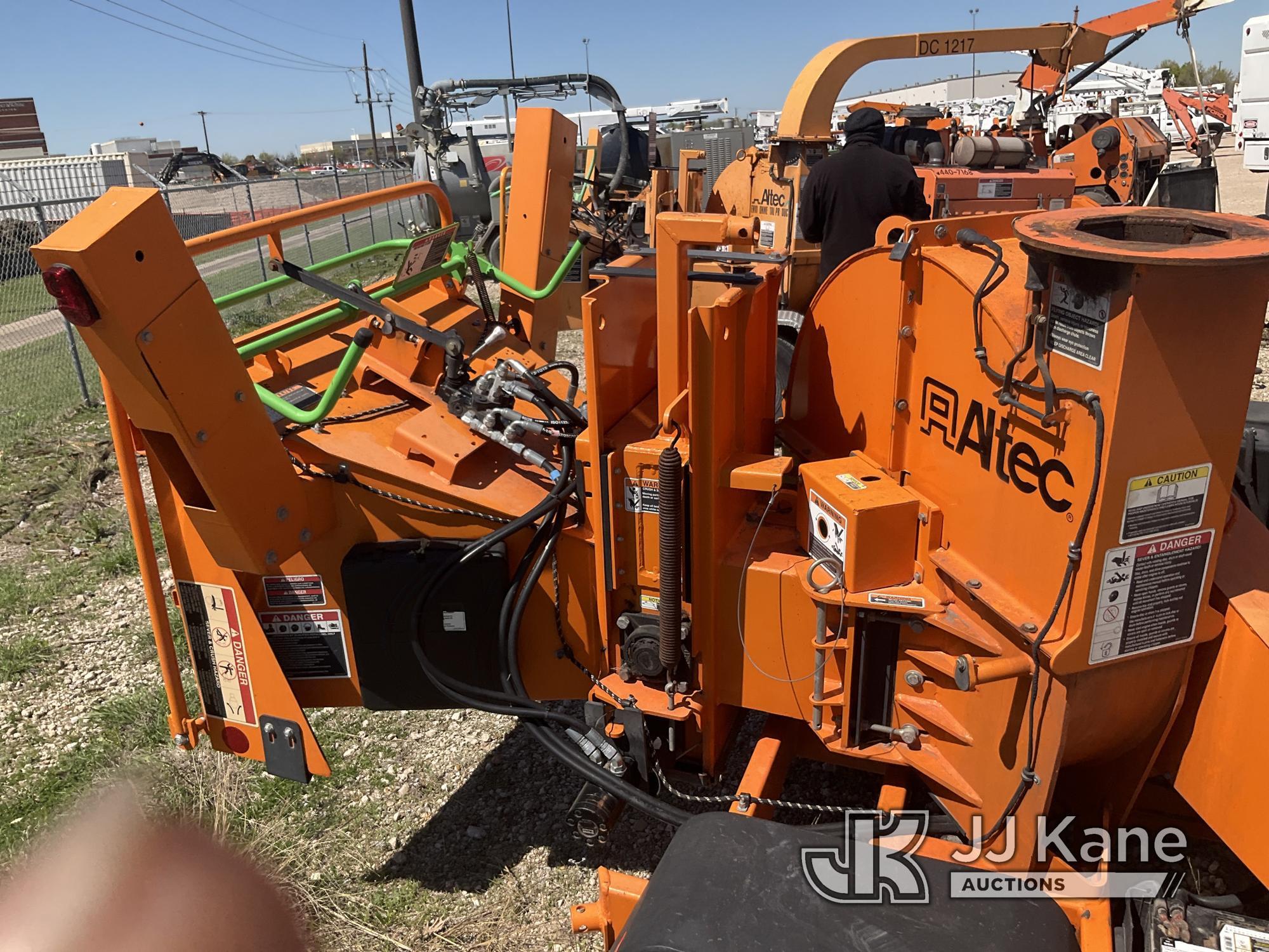 (Waxahachie, TX) 2015 Altec DC1317 Chipper (13in Disc) No Title) (Not Running, Condition Unknown