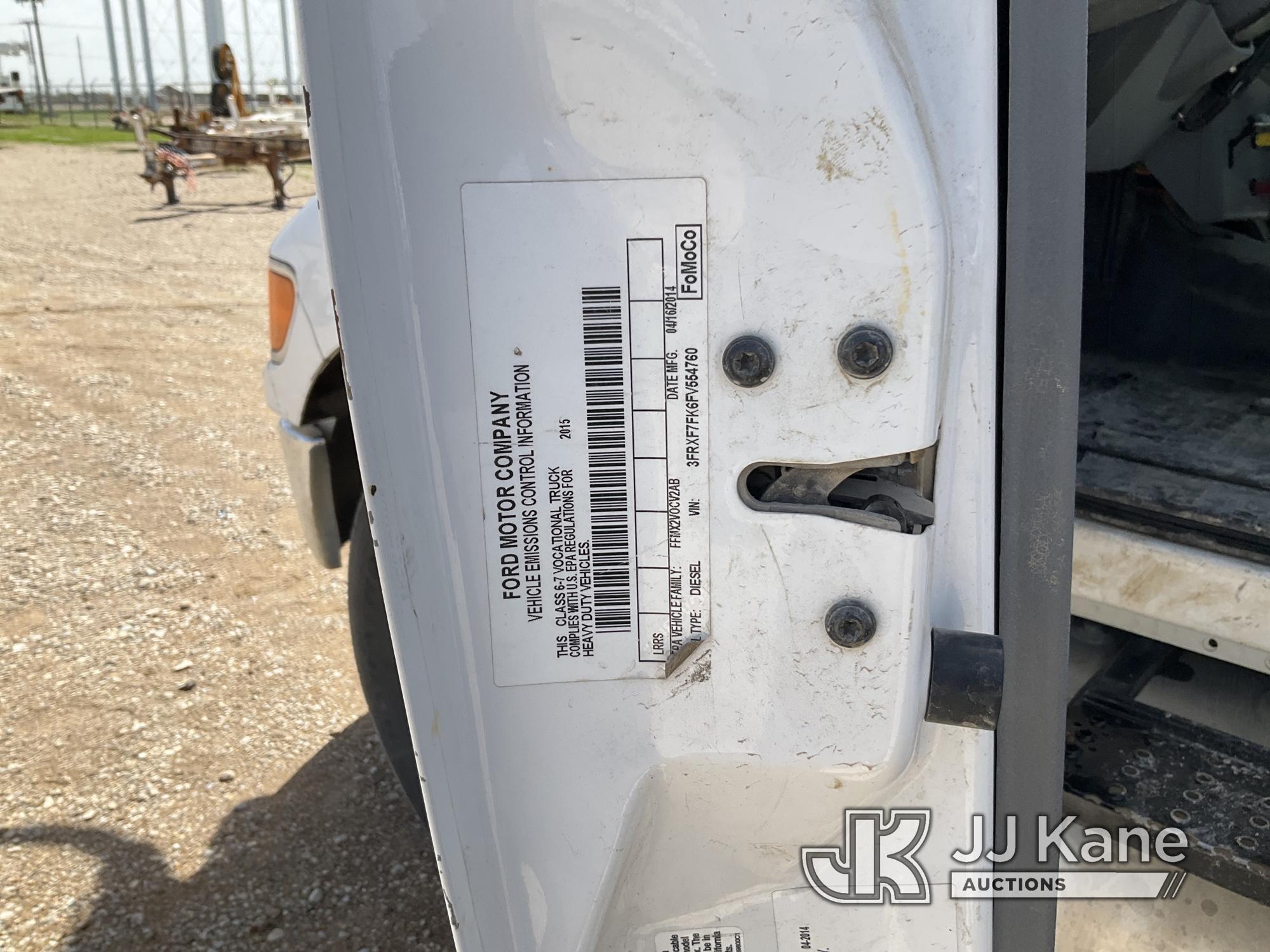 (Waxahachie, TX) Altec DC47-TR, Digger Derrick rear mounted on 2015 Ford F750 Flatbed/Utility Truck