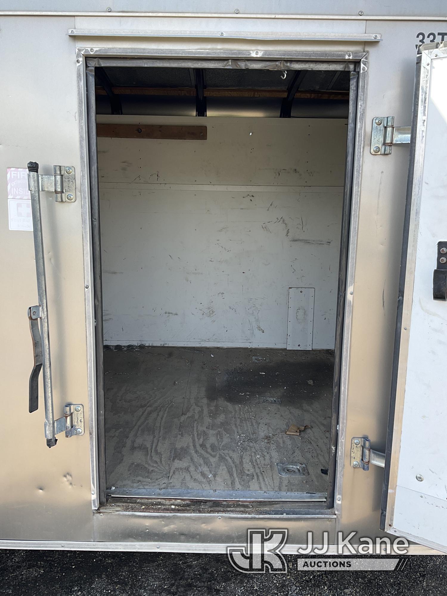 (South Beloit, IL) 2005 Forest River T/A Enclosed Cargo Trailer