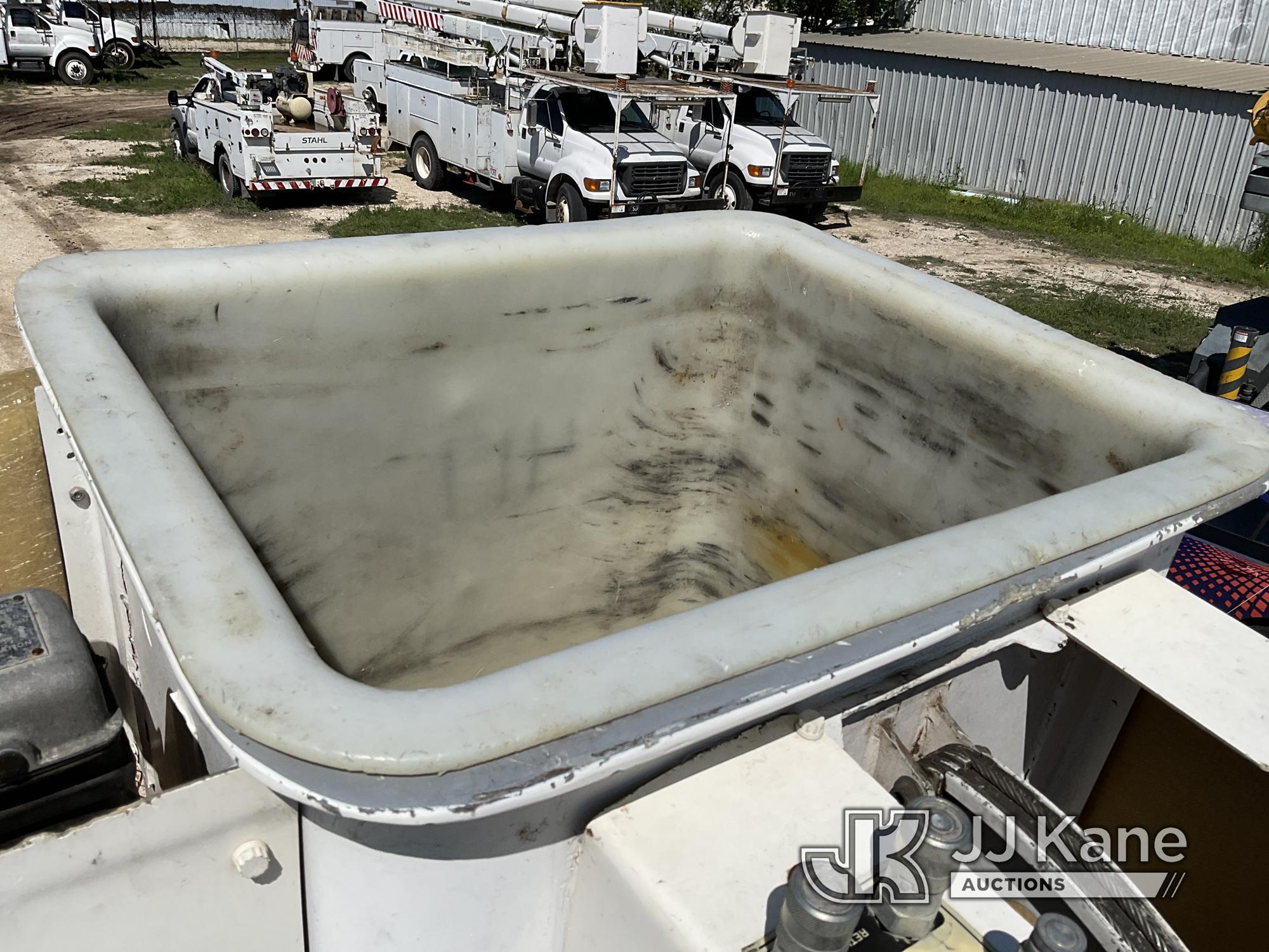 (San Antonio, TX) Terex/Telelect HiRanger 5FC-55, Bucket Truck mounted behind cab on 2002 Ford F750