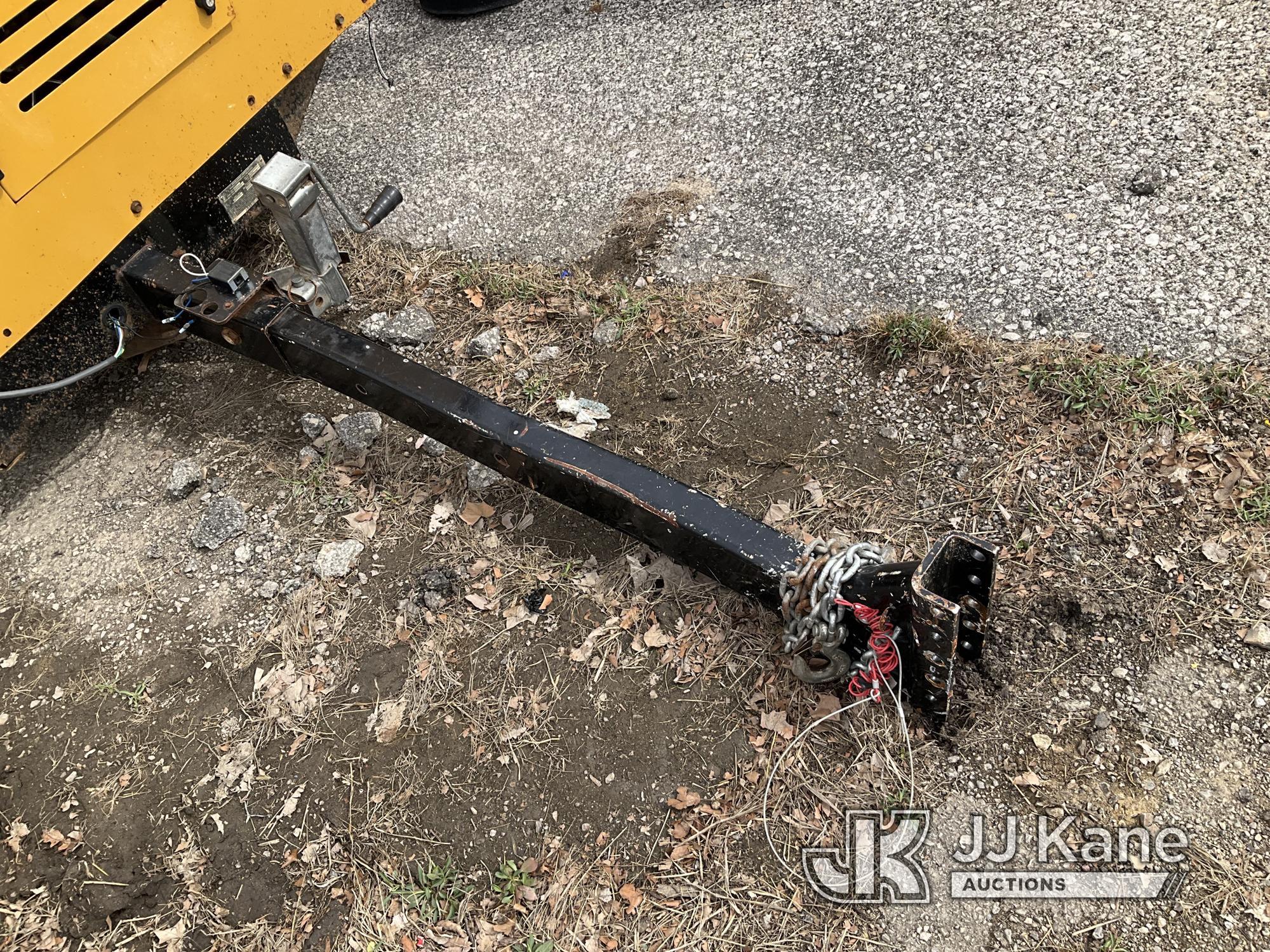 (Kansas City, MO) 2010 Vermeer BC1000XL Chipper (12in Drum) No Title) (Not Running, Condition Unknow