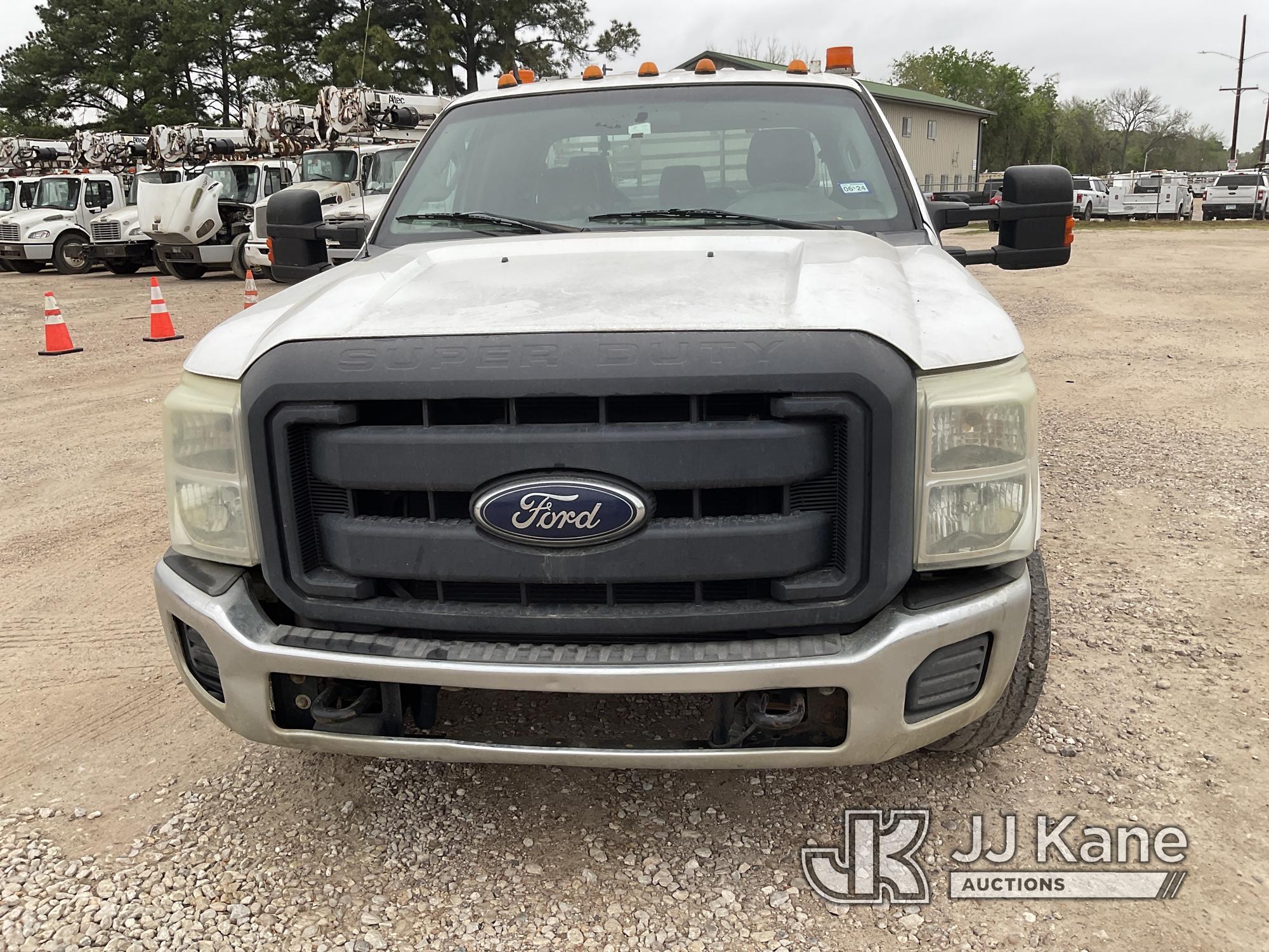 (Cypress, TX) 2013 Ford F350 Crew-Cab Service Truck Runs & Moves) (Airbag Light On, Minor Body Damag