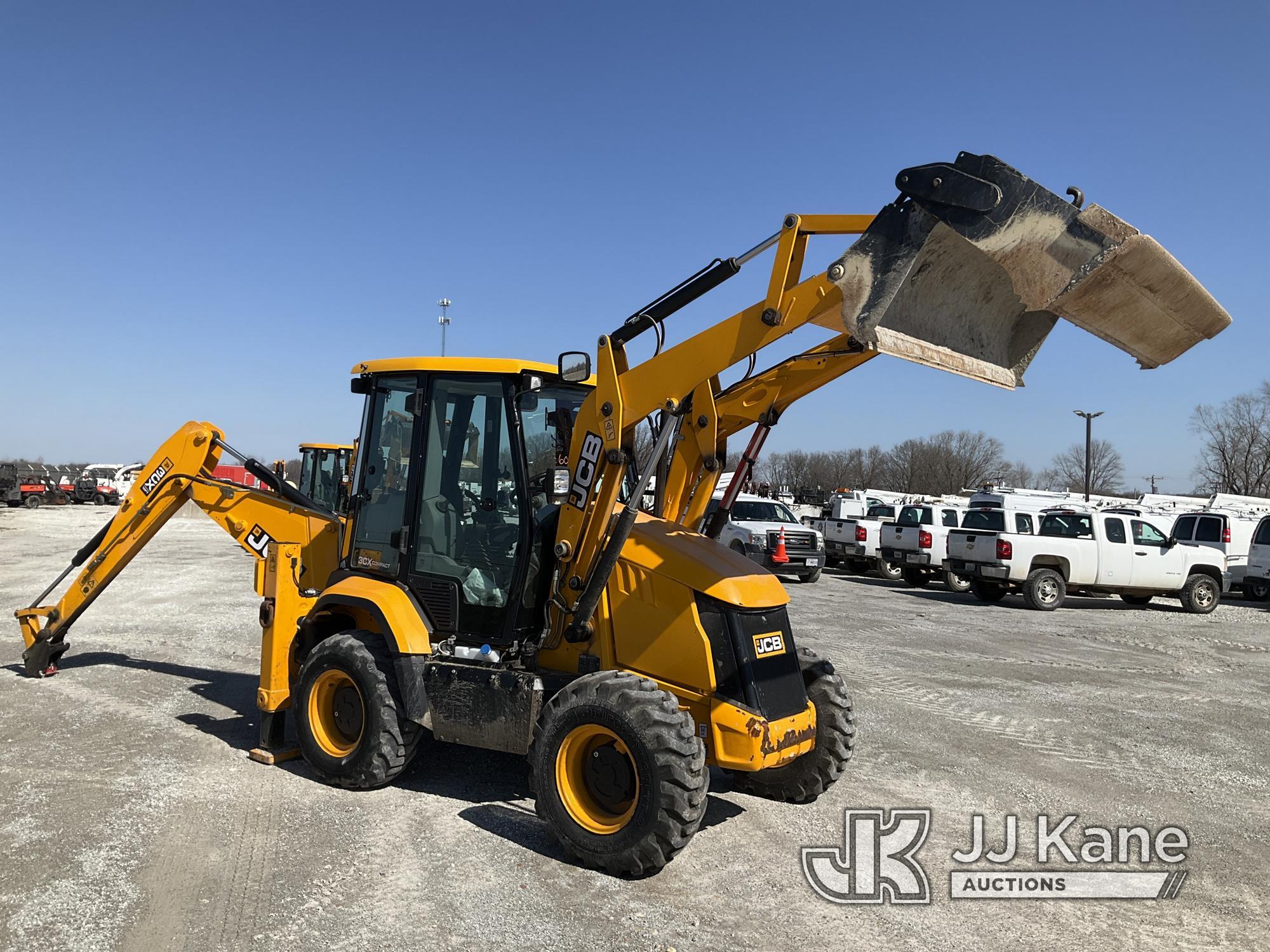 (Hawk Point, MO) 2019 JCB 3CX COMPACT Tractor Loader Backhoe Runs, Moves & Operates. (Crack in glass