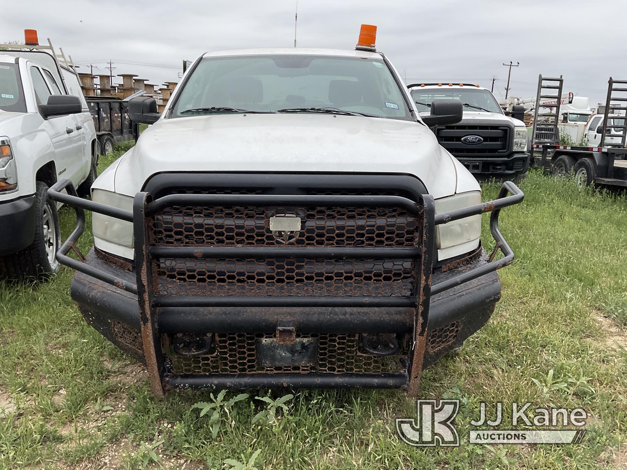 (San Antonio, TX) 2014 RAM 2500 4x4 Crew-Cab Service Truck Not Running, Condition Unknown) (Key Miss