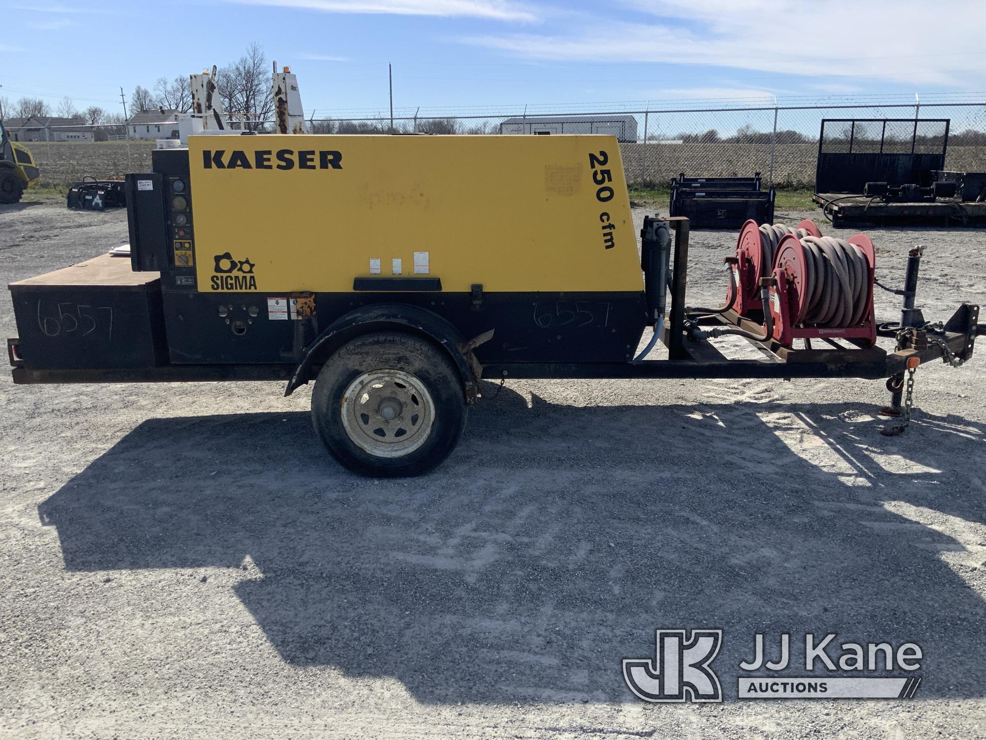 (Hawk Point, MO) 2006 Kubota M70 Portable Air Compressor No Title) (Runs, Builds Air.