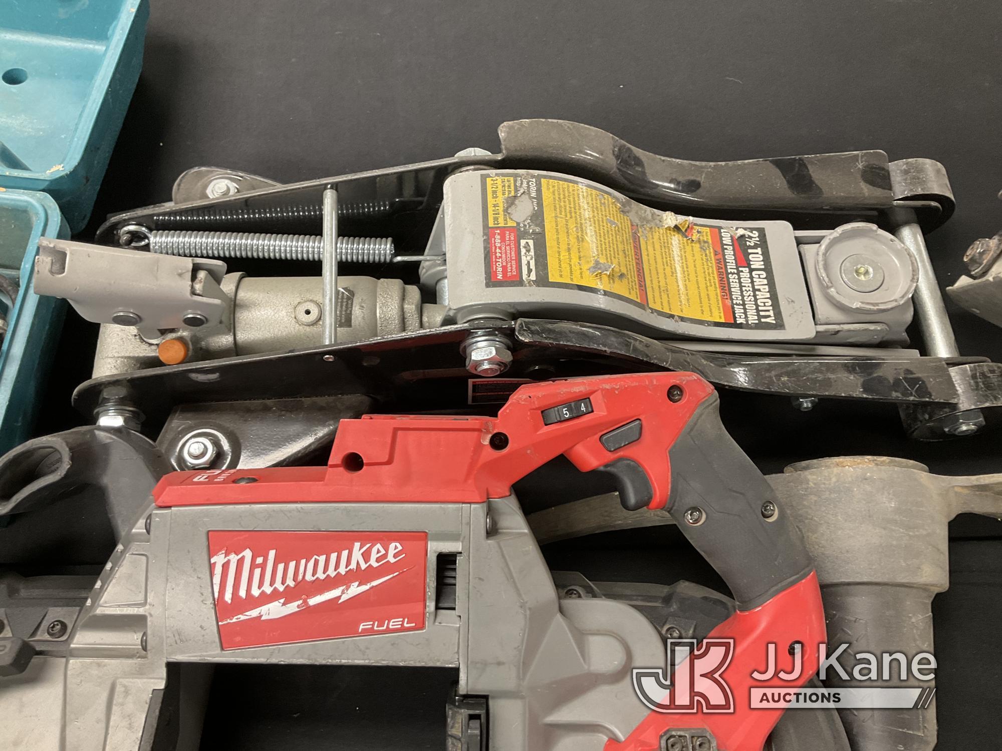 (Jurupa Valley, CA) Power Tools Used