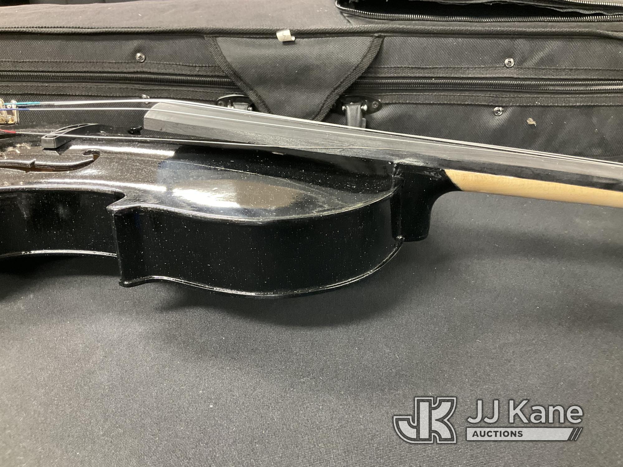 (Jurupa Valley, CA) Violin (New) NOTE: This unit is being sold AS IS/WHERE IS via Timed Auction and