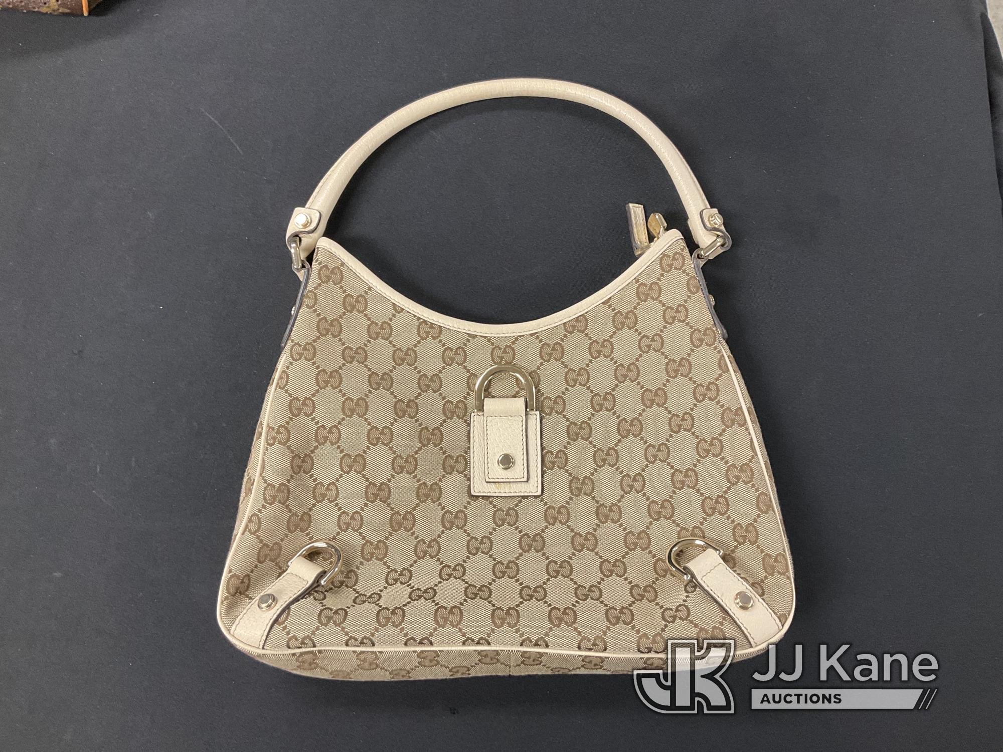 (Jurupa Valley, CA) Purse Used